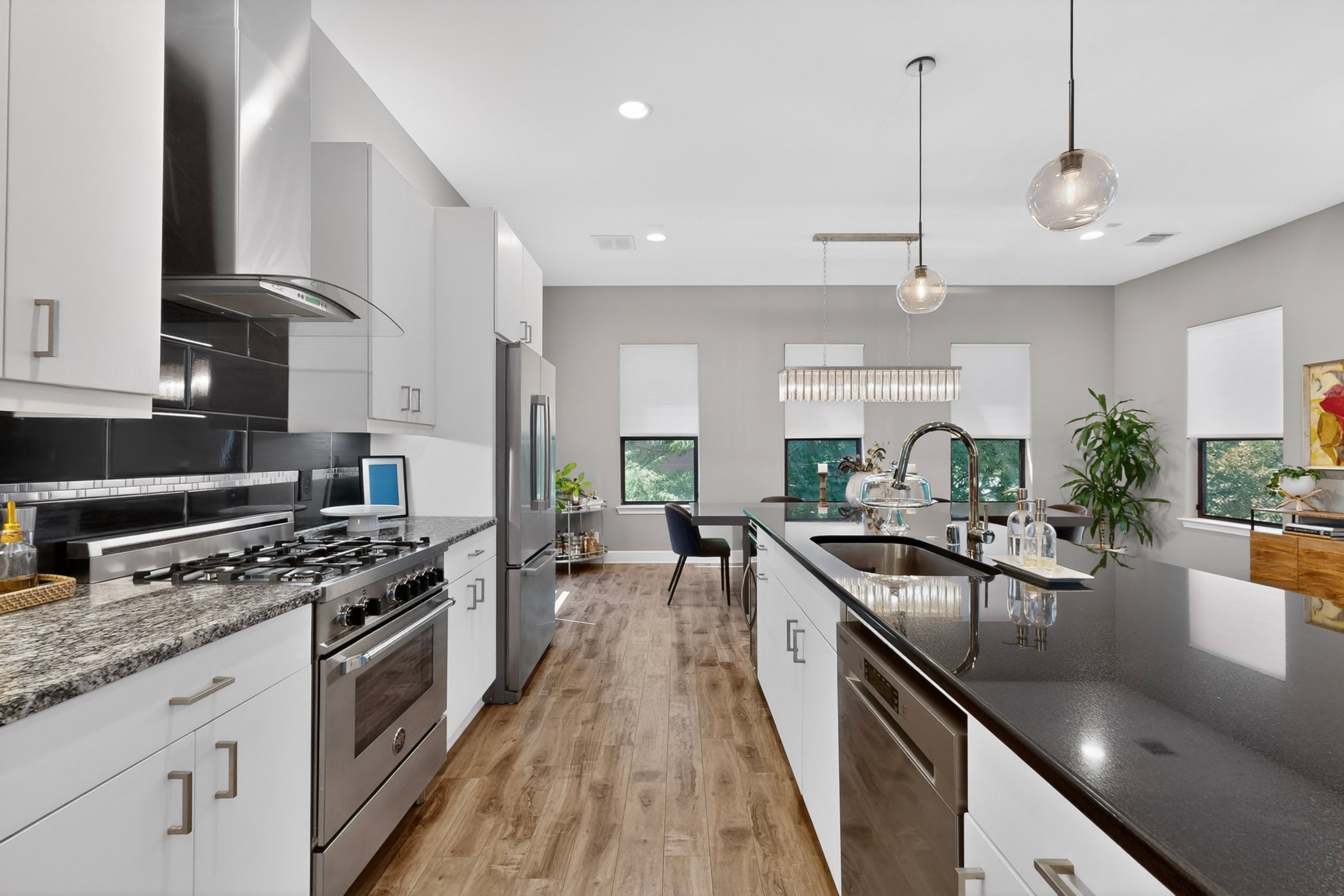 1717 Annex Avenue Dallas TX 75204