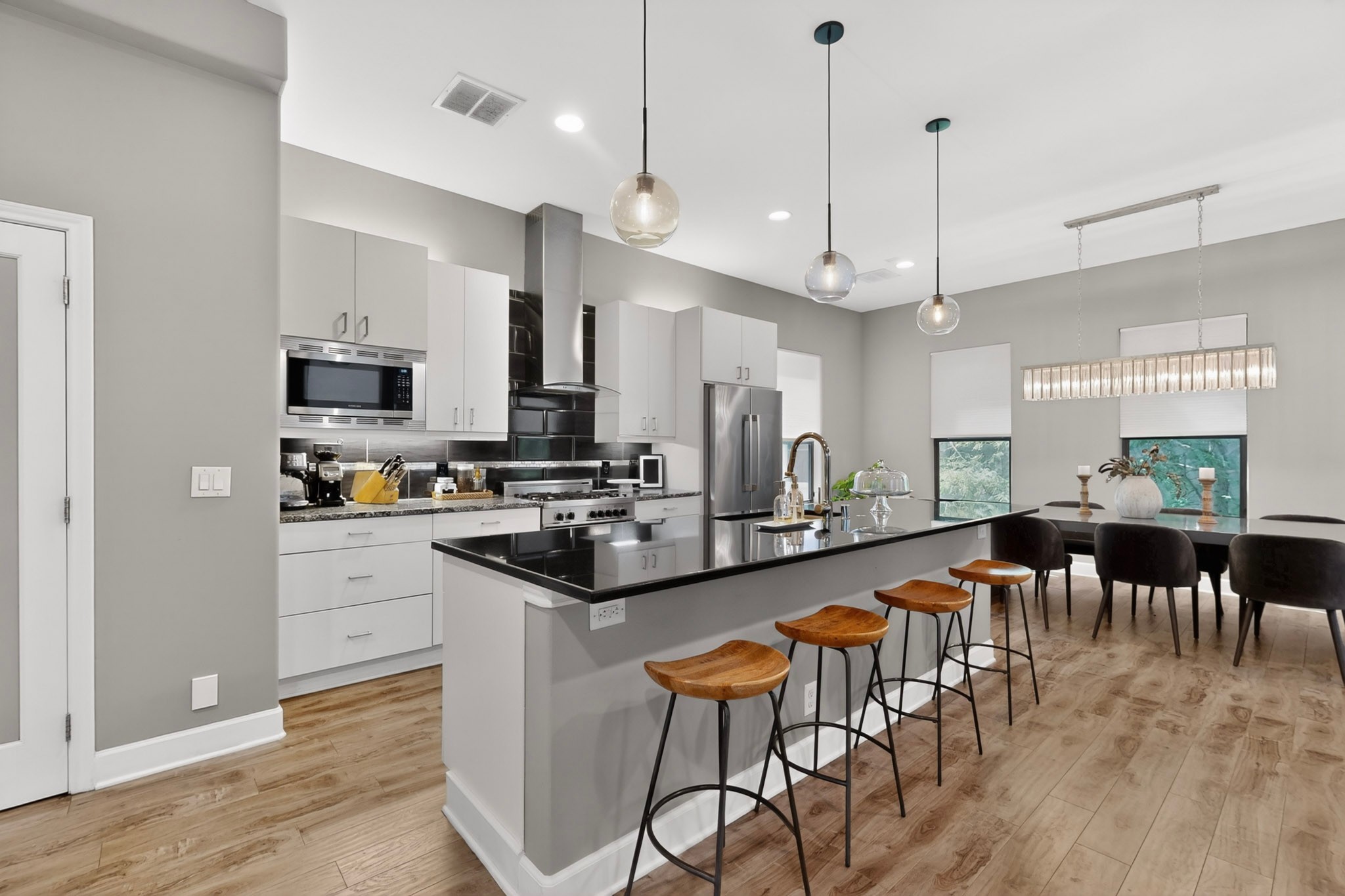 1717 Annex Avenue Dallas TX 75204