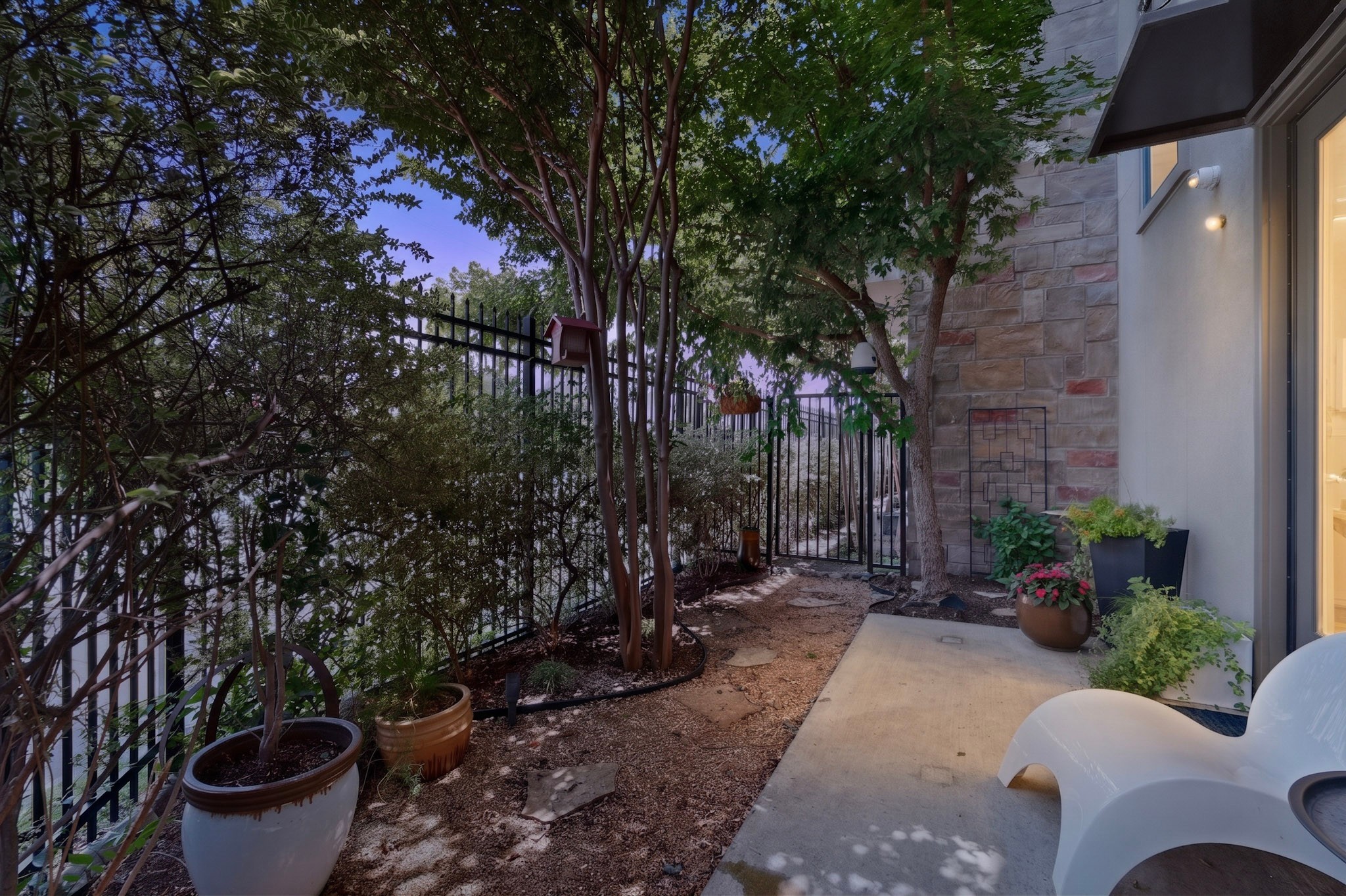 1717 Annex Avenue Dallas TX 75204