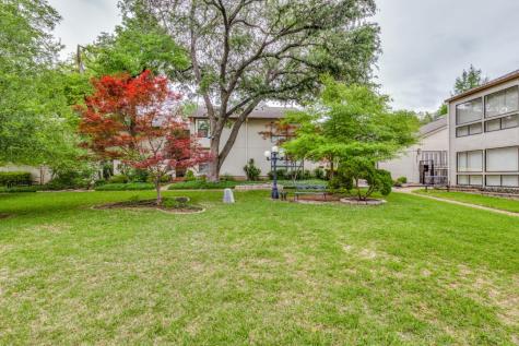 6332 Southpoint Drive Dallas TX 75248