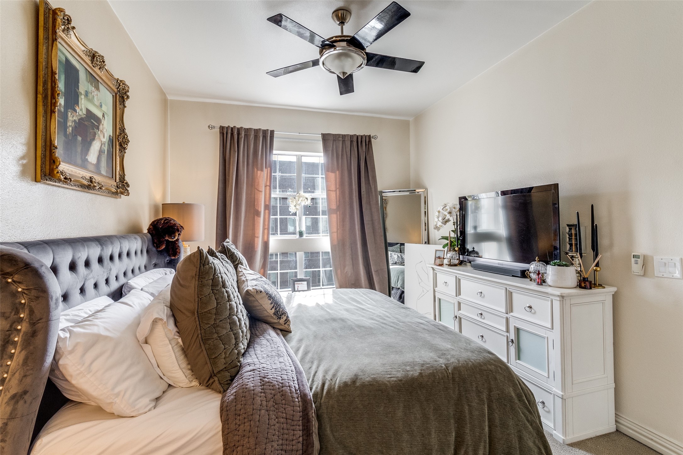3225 Turtle Creek Boulevard Dallas TX 75219