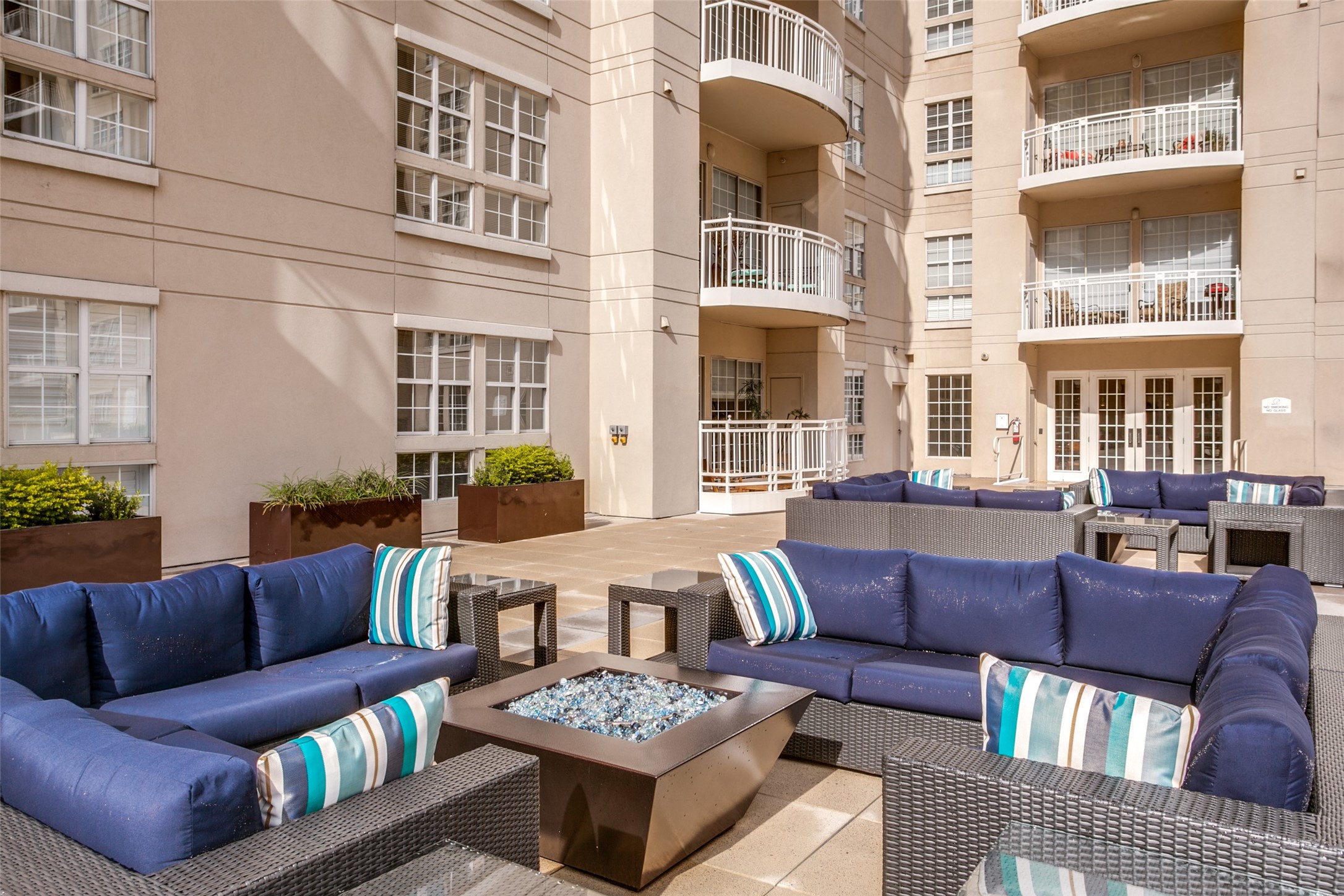 3225 Turtle Creek Boulevard Dallas TX 75219