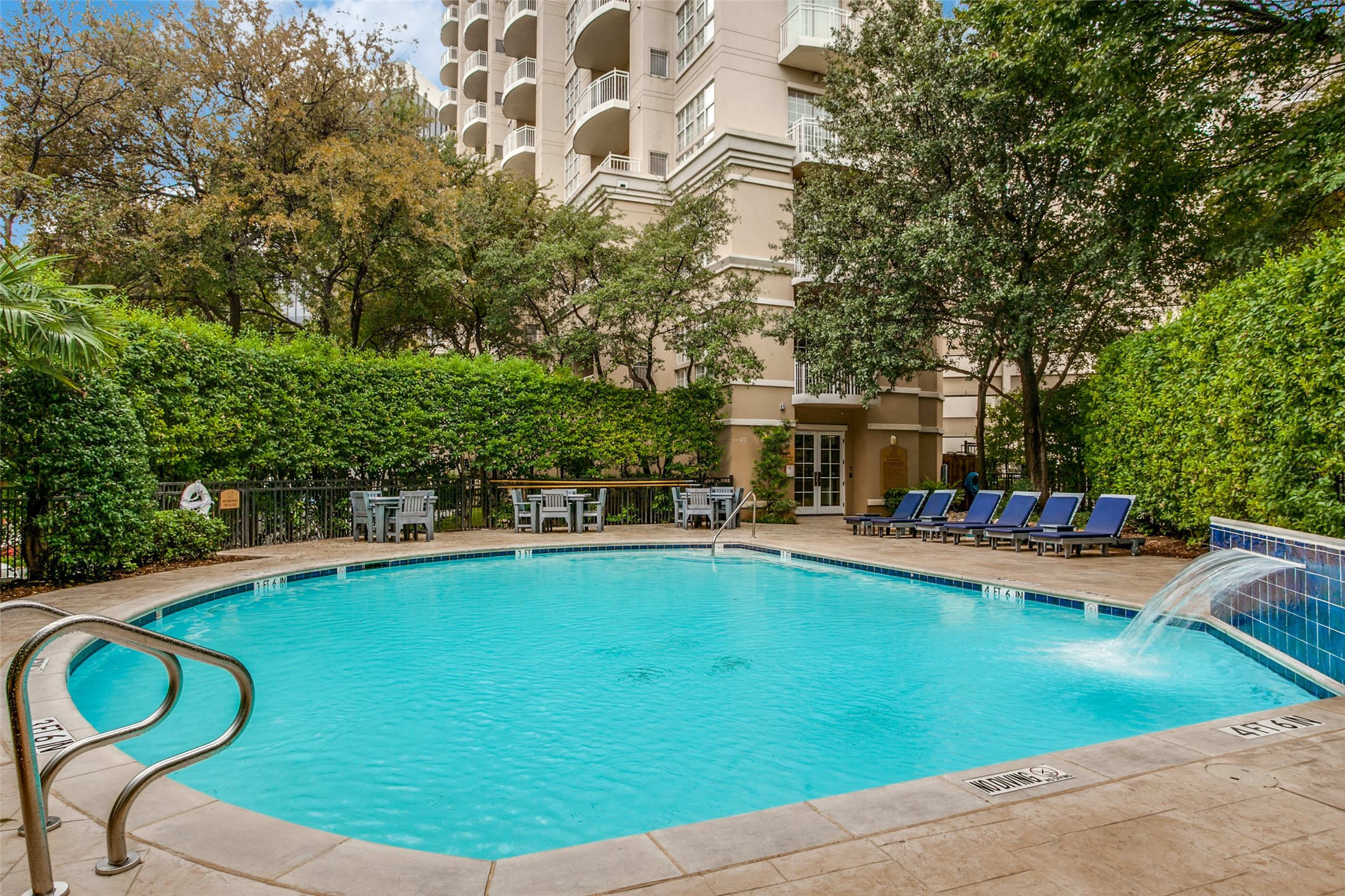 3225 Turtle Creek Boulevard Dallas TX 75219