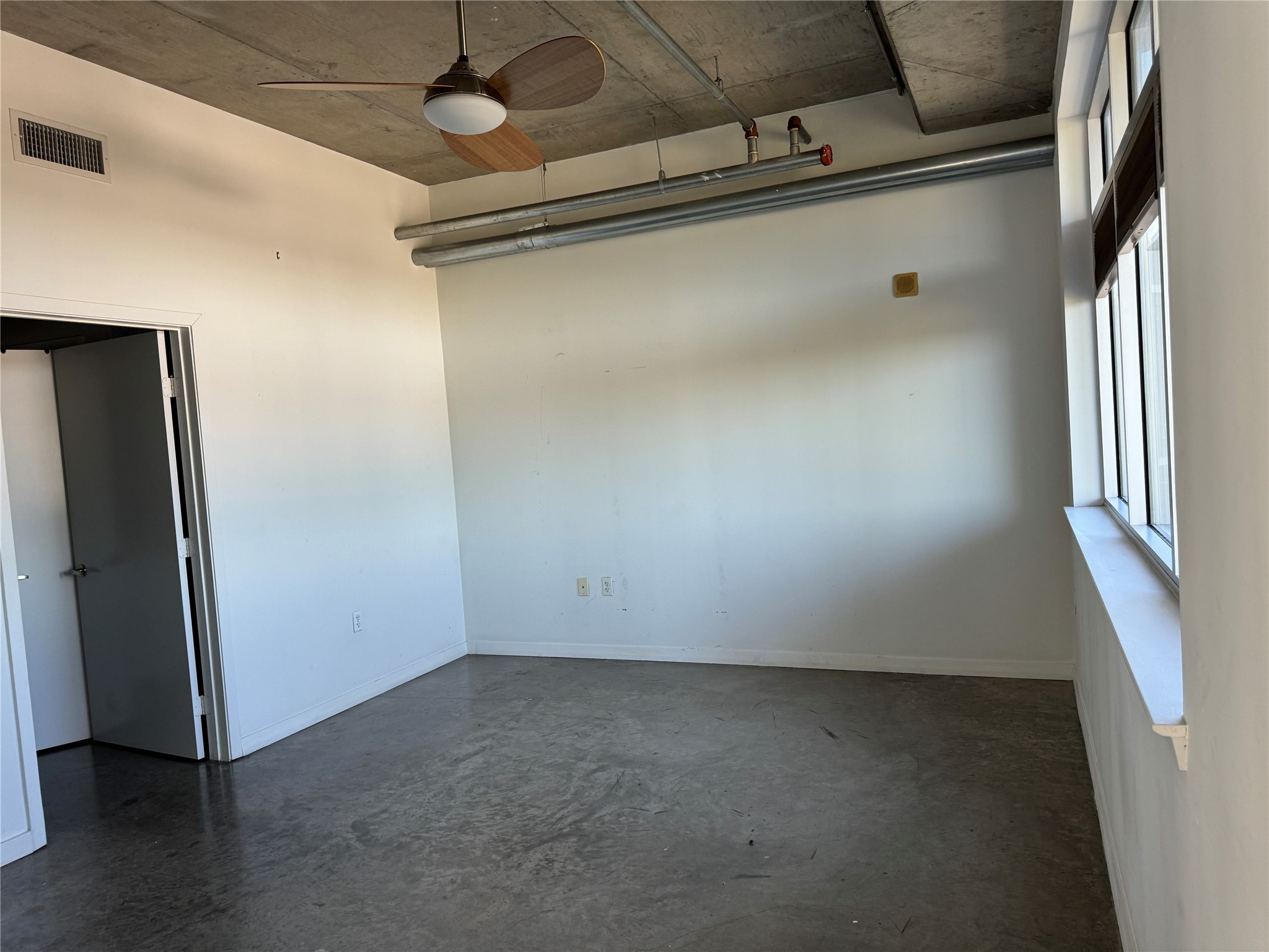 1001 Belleview Street Dallas TX 75215