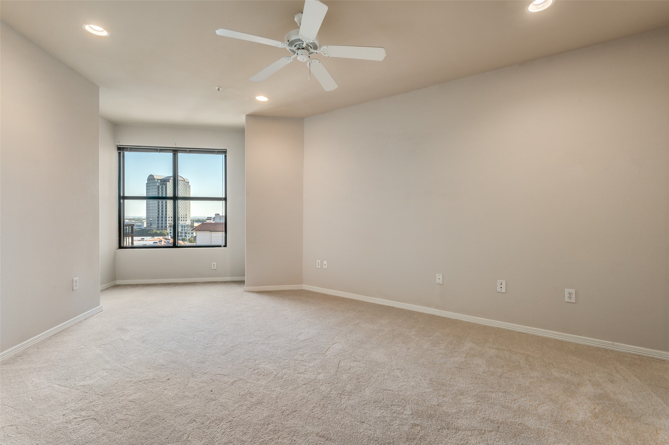 330 Las Colinas Boulevard E Irving TX 75039