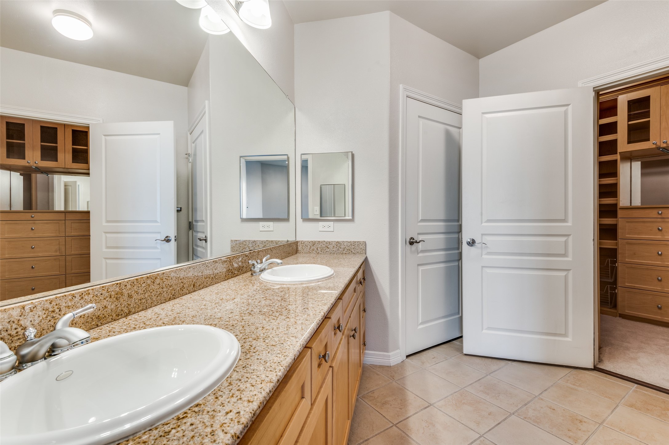 330 Las Colinas Boulevard E Irving TX 75039