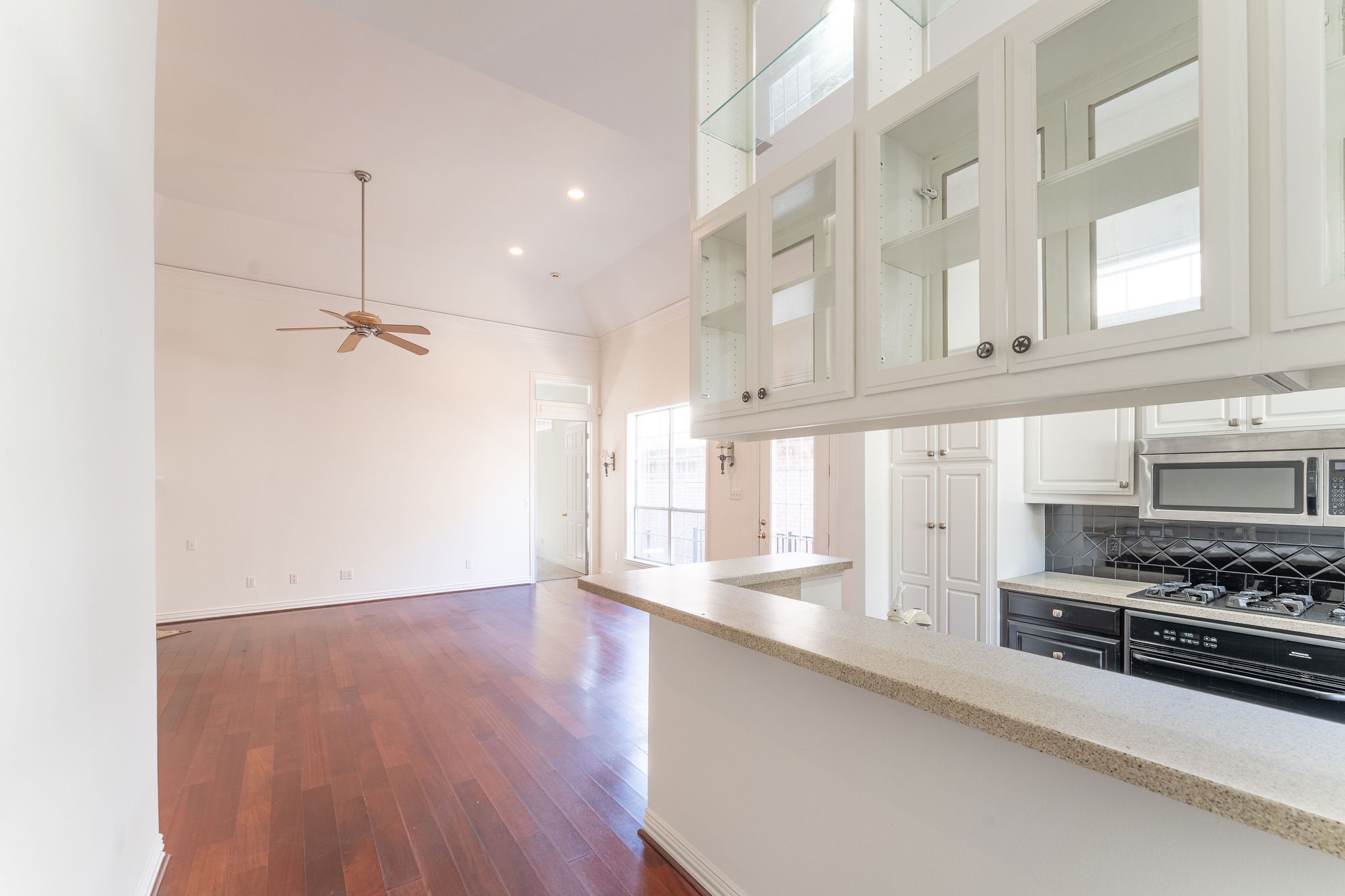 5019 Pershing Avenue Fort Worth TX 76107