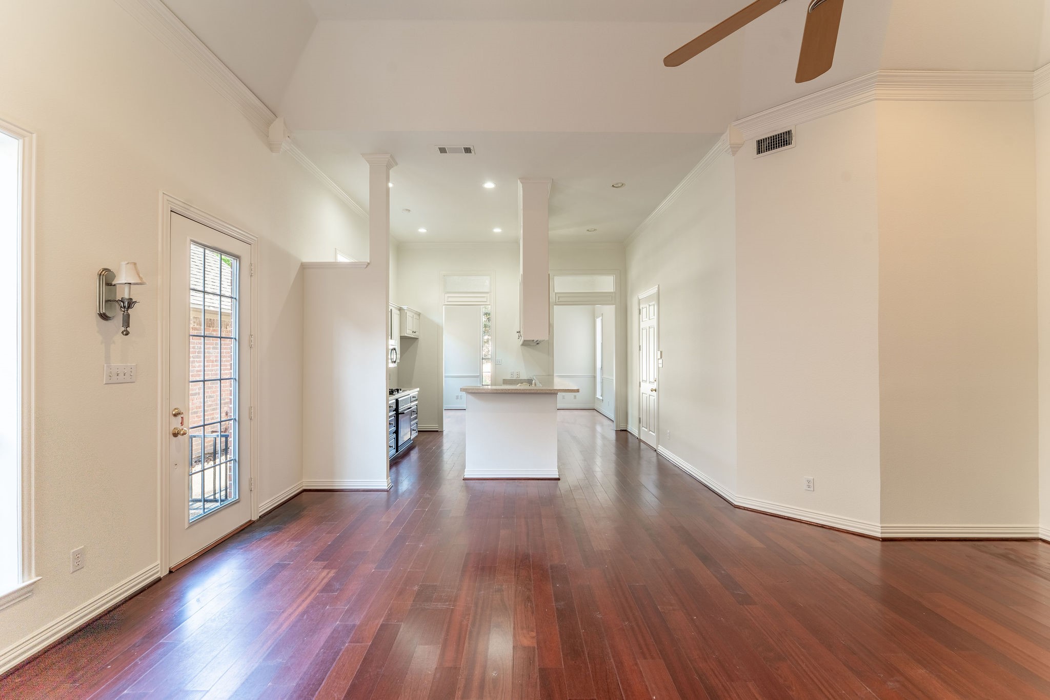 5019 Pershing Avenue Fort Worth TX 76107