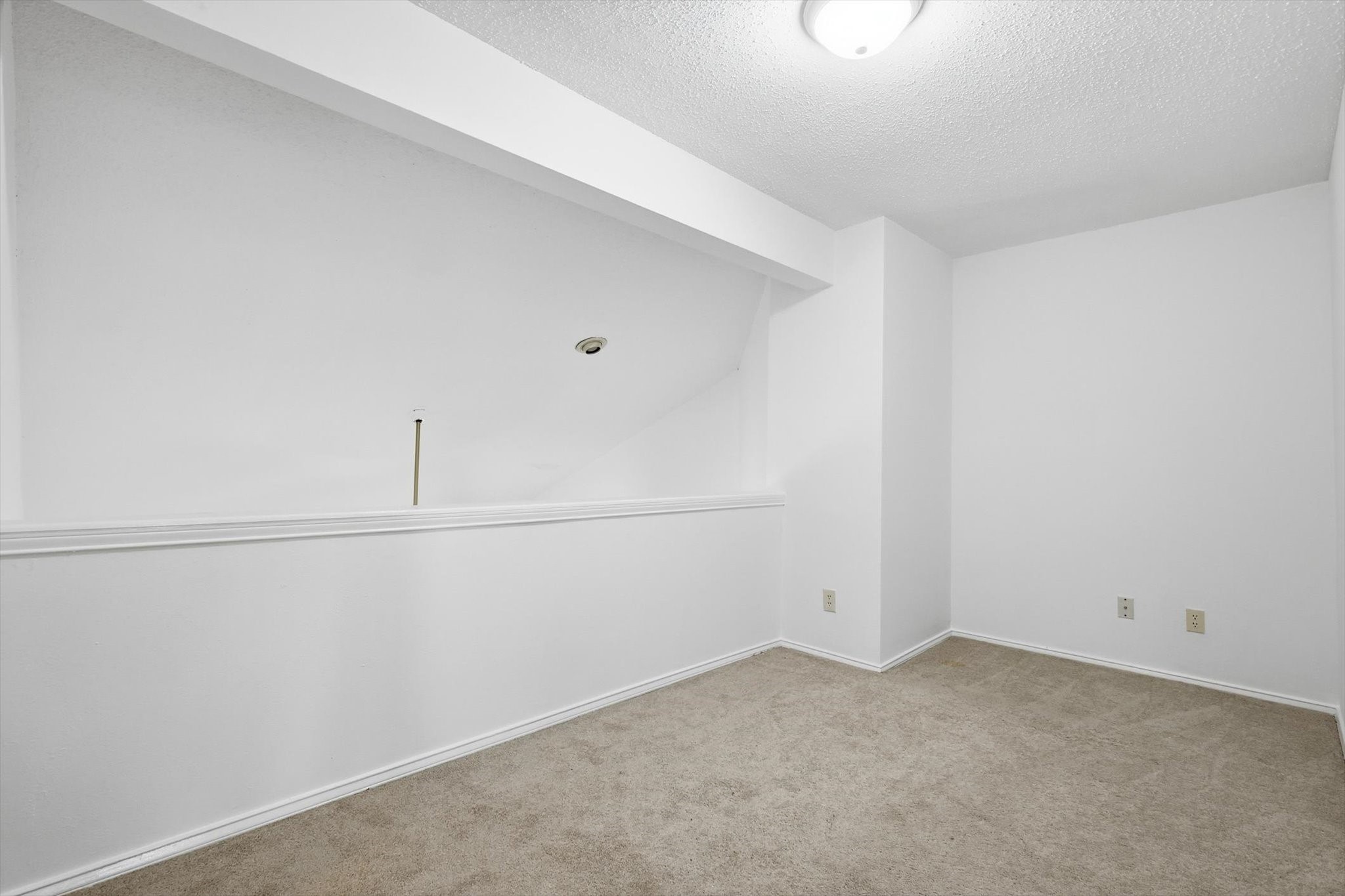708 Creekwood Drive Lewisville TX 75067