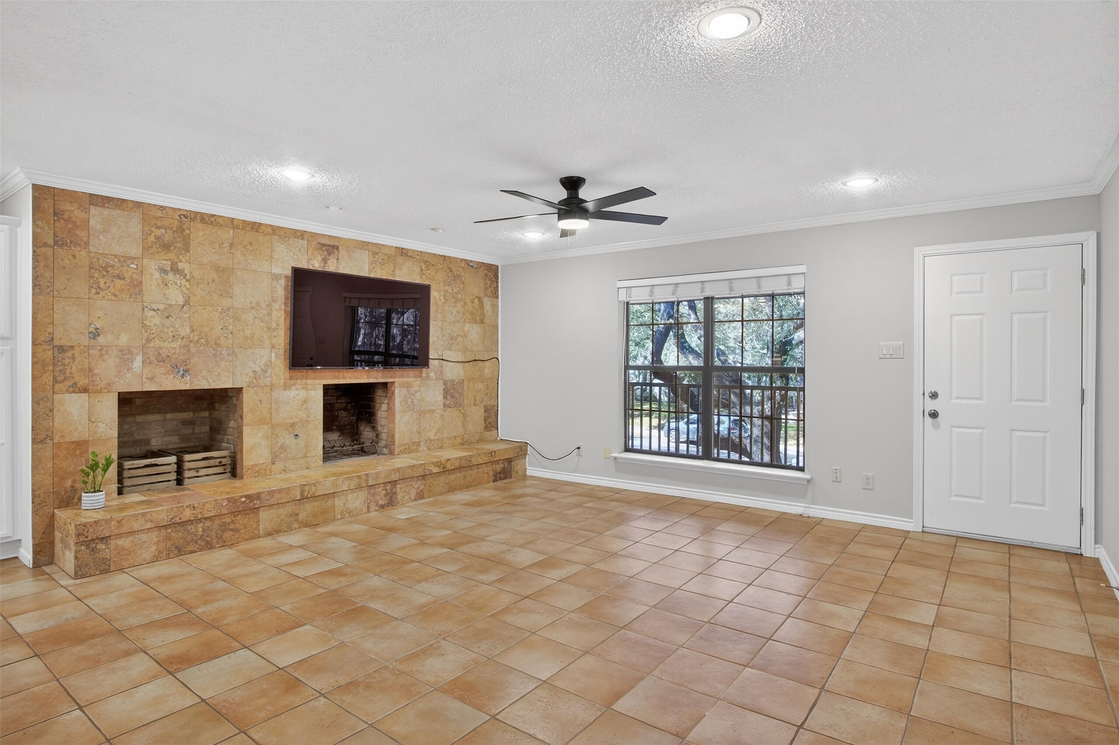 5930 Birchbrook Drive Dallas TX 75206