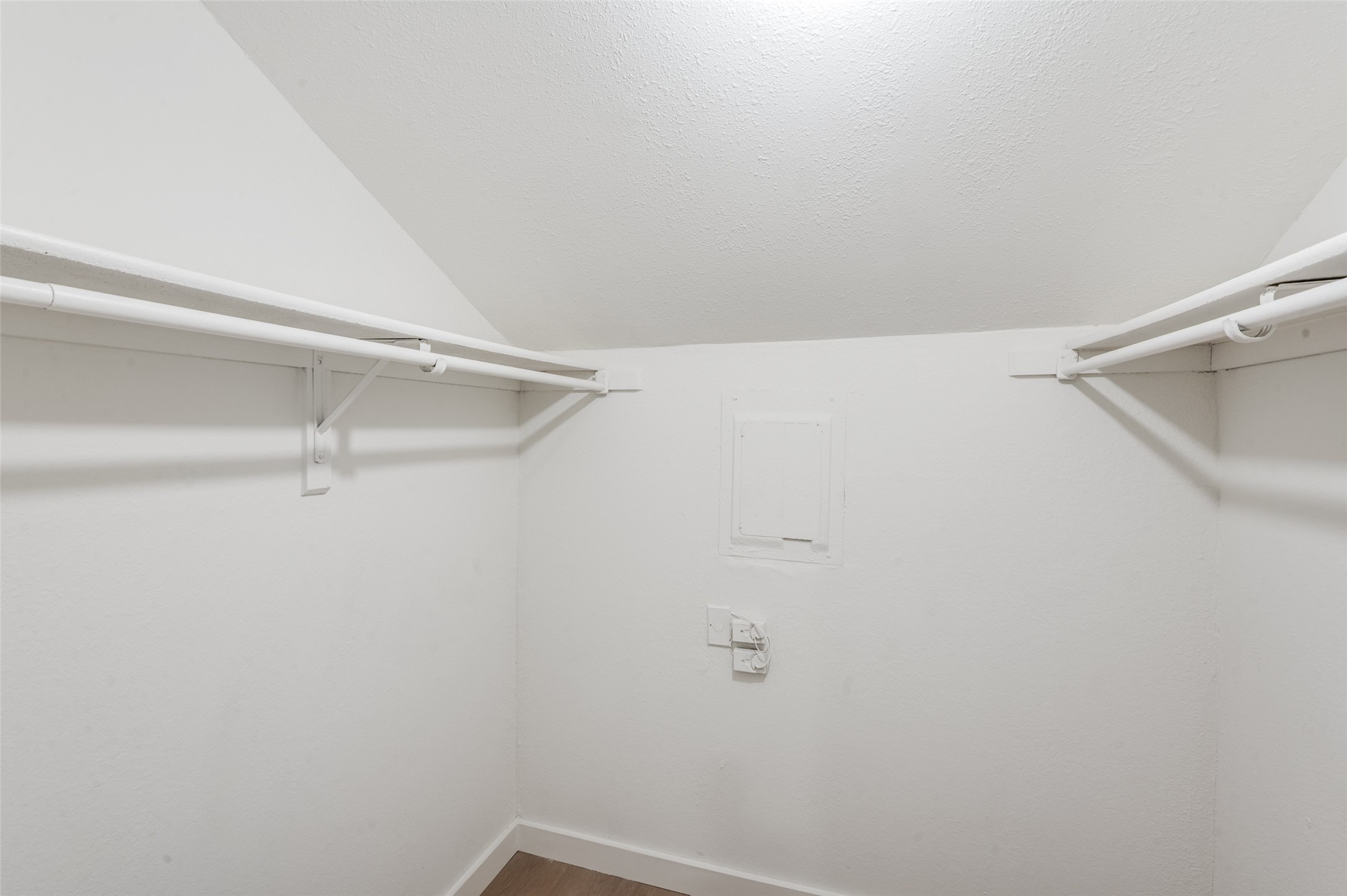 5550 Spring Valley Road Dallas TX 75254