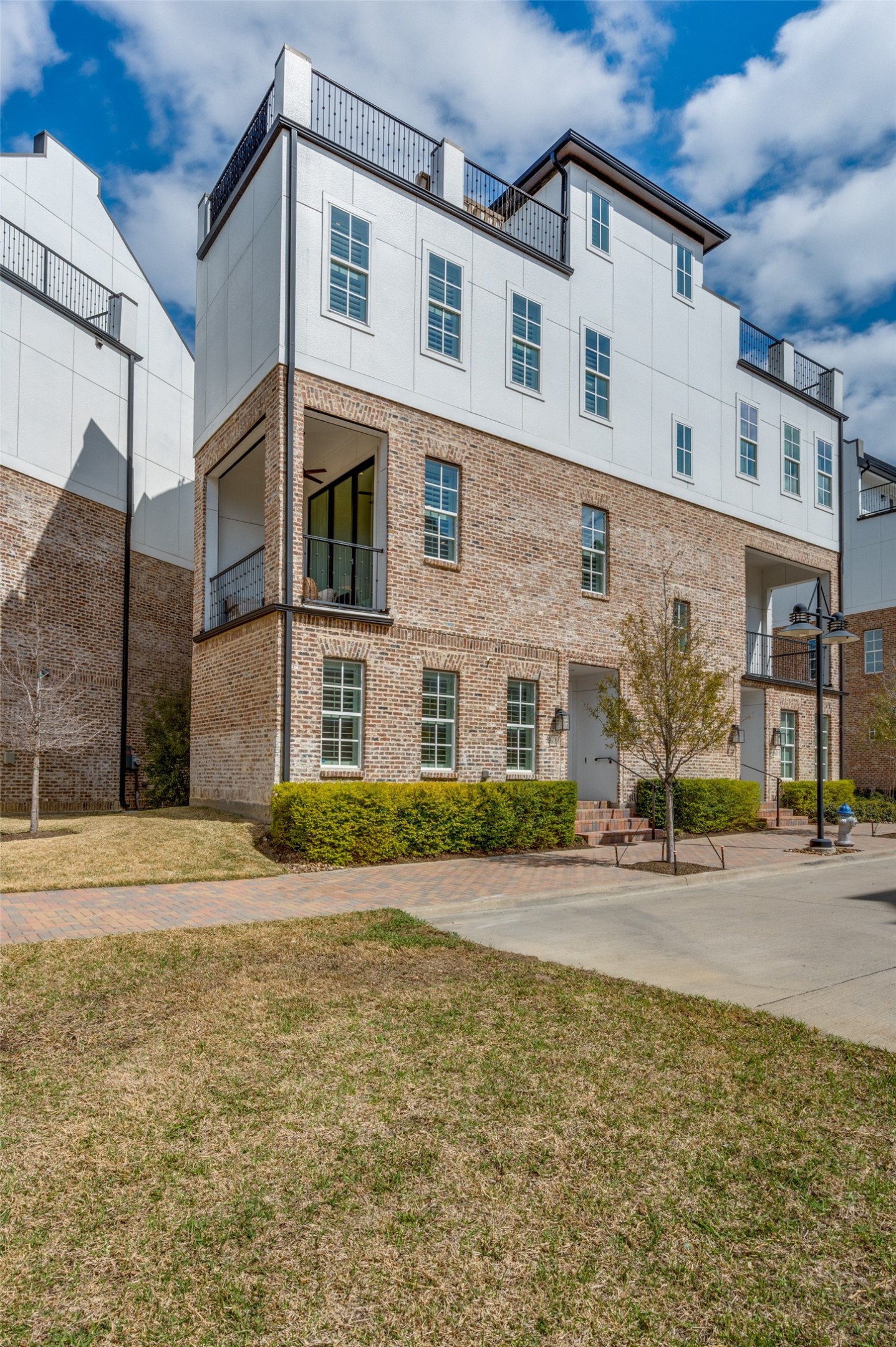 4629 Greenborough Lane Dallas TX 75219