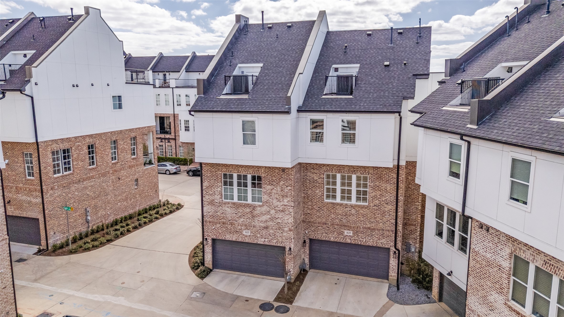 4629 Greenborough Lane Dallas TX 75219