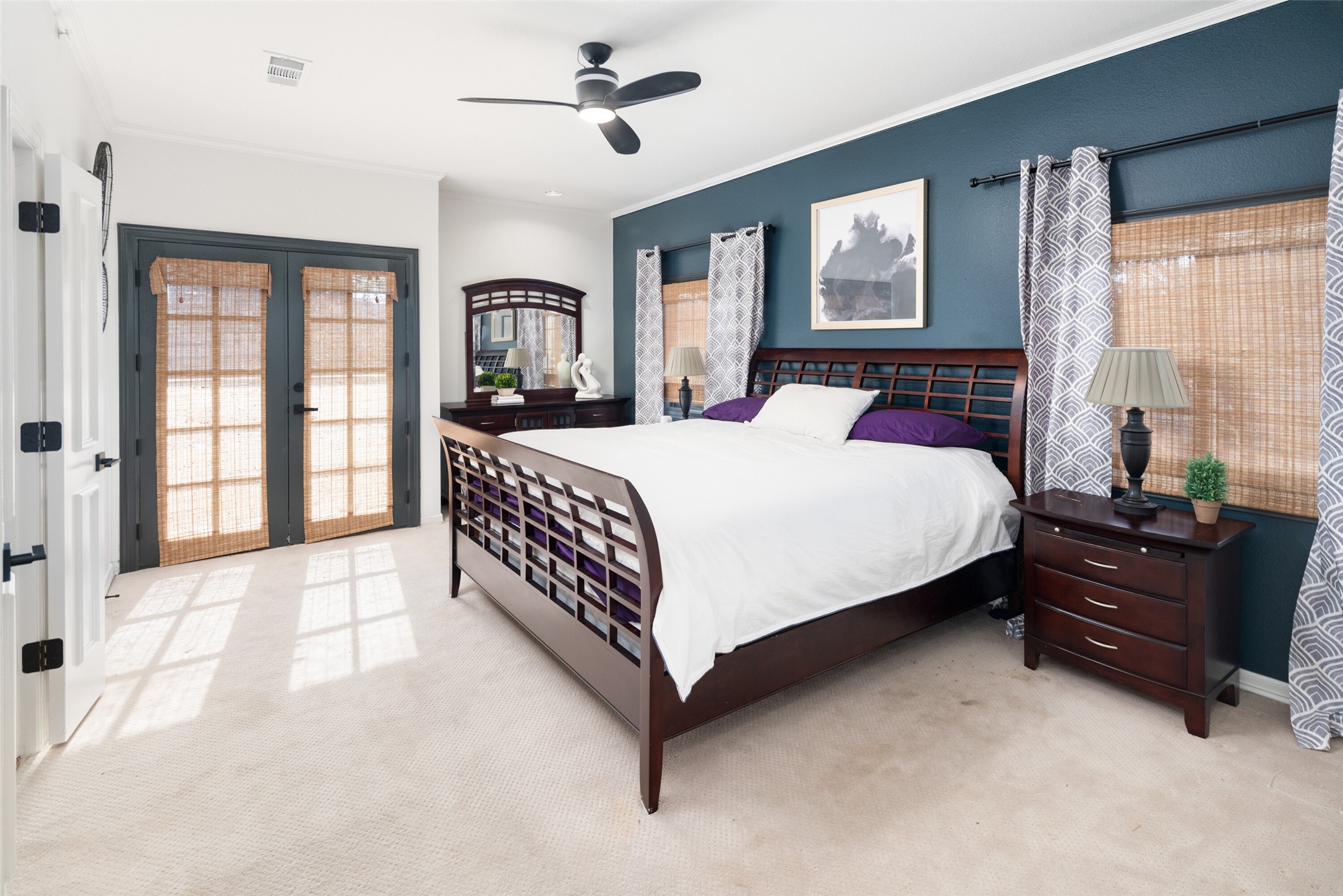 3710 Holland Avenue Dallas TX 75219