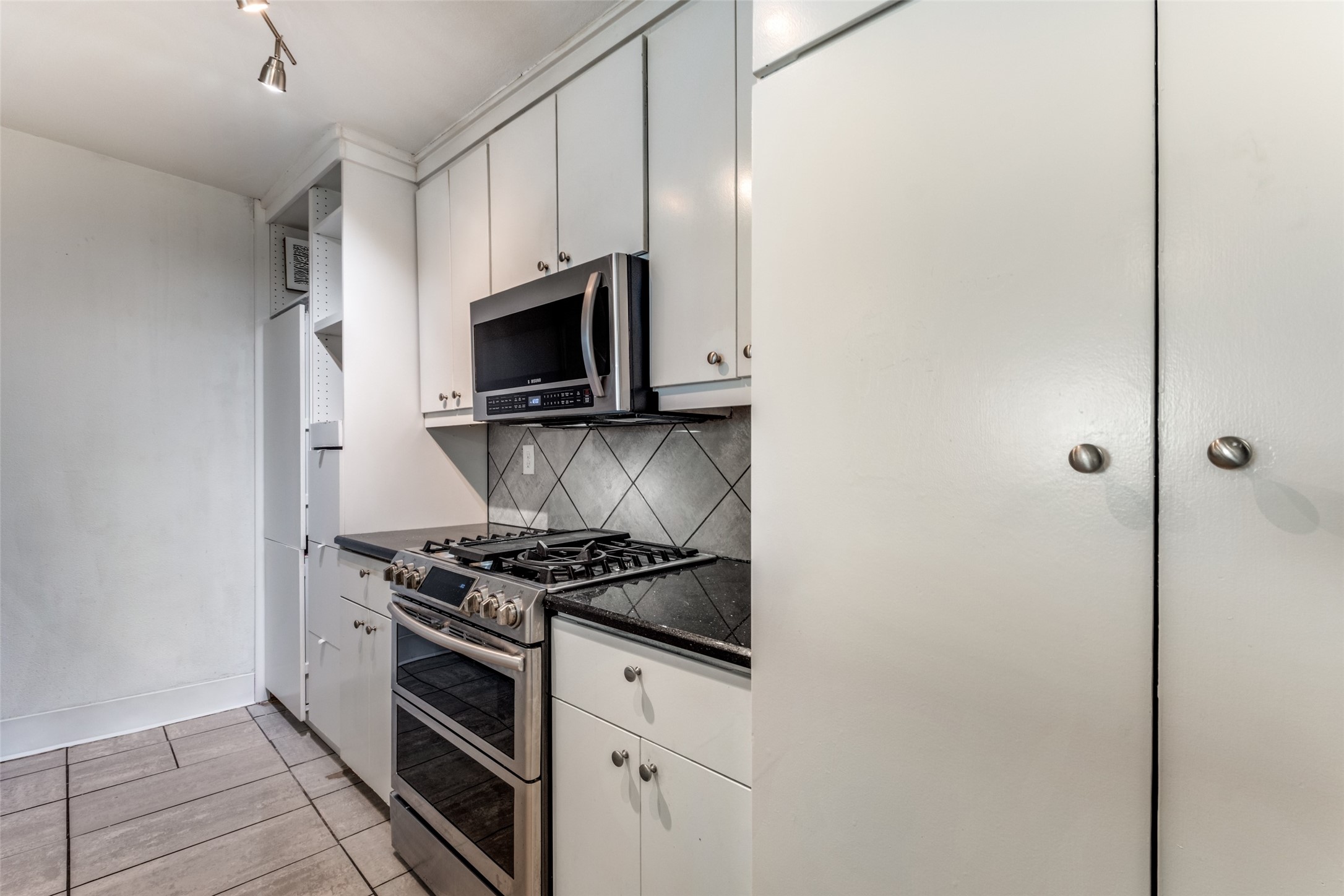 3883 Turtle Creek Boulevard Dallas TX 75219