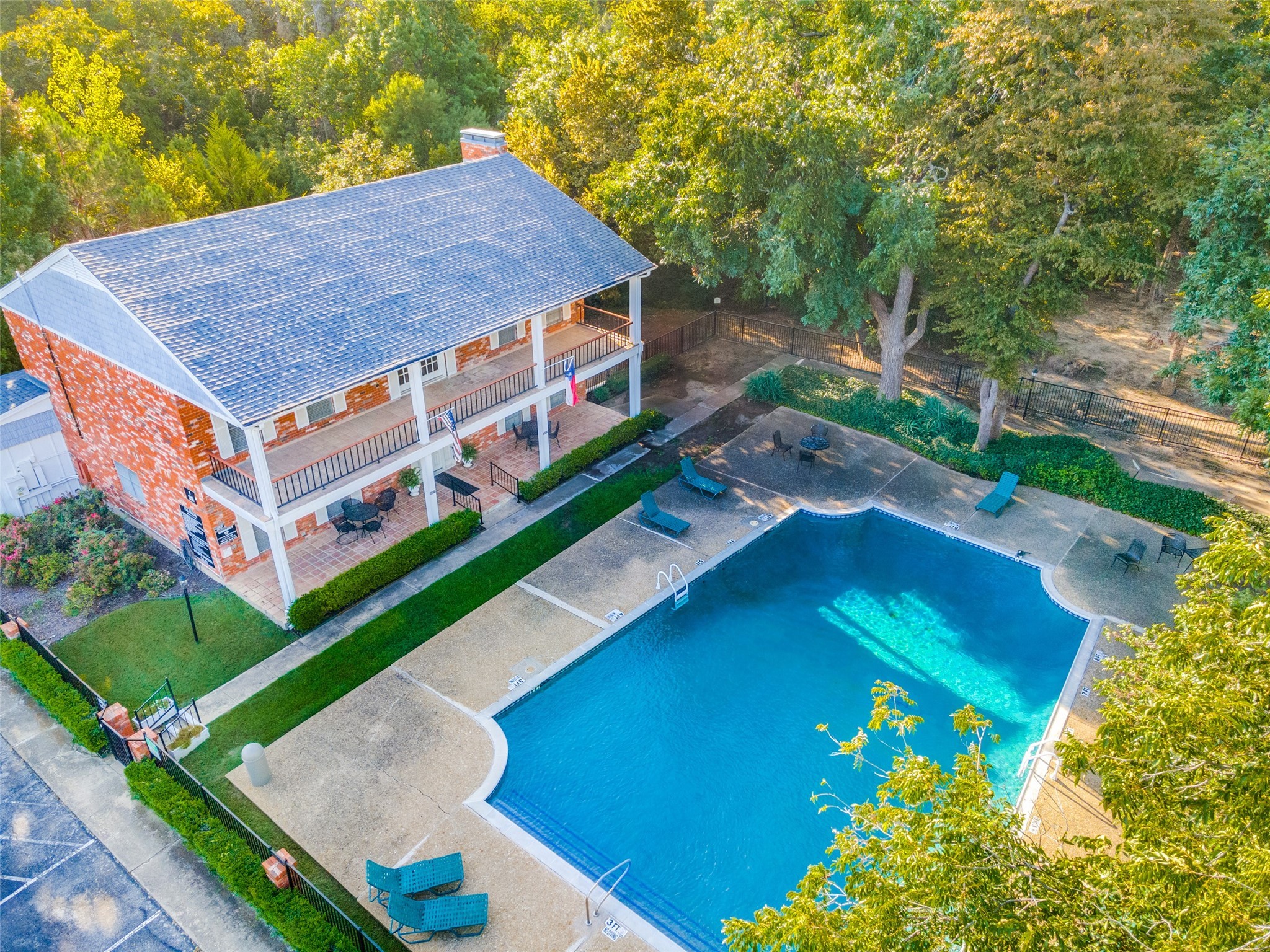 1027 Roaring Springs Road Fort Worth TX 76114