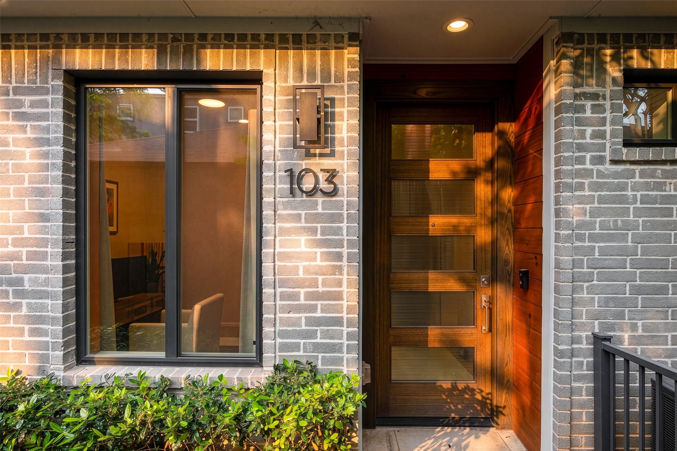 6004 Hudson Street Dallas TX 75206