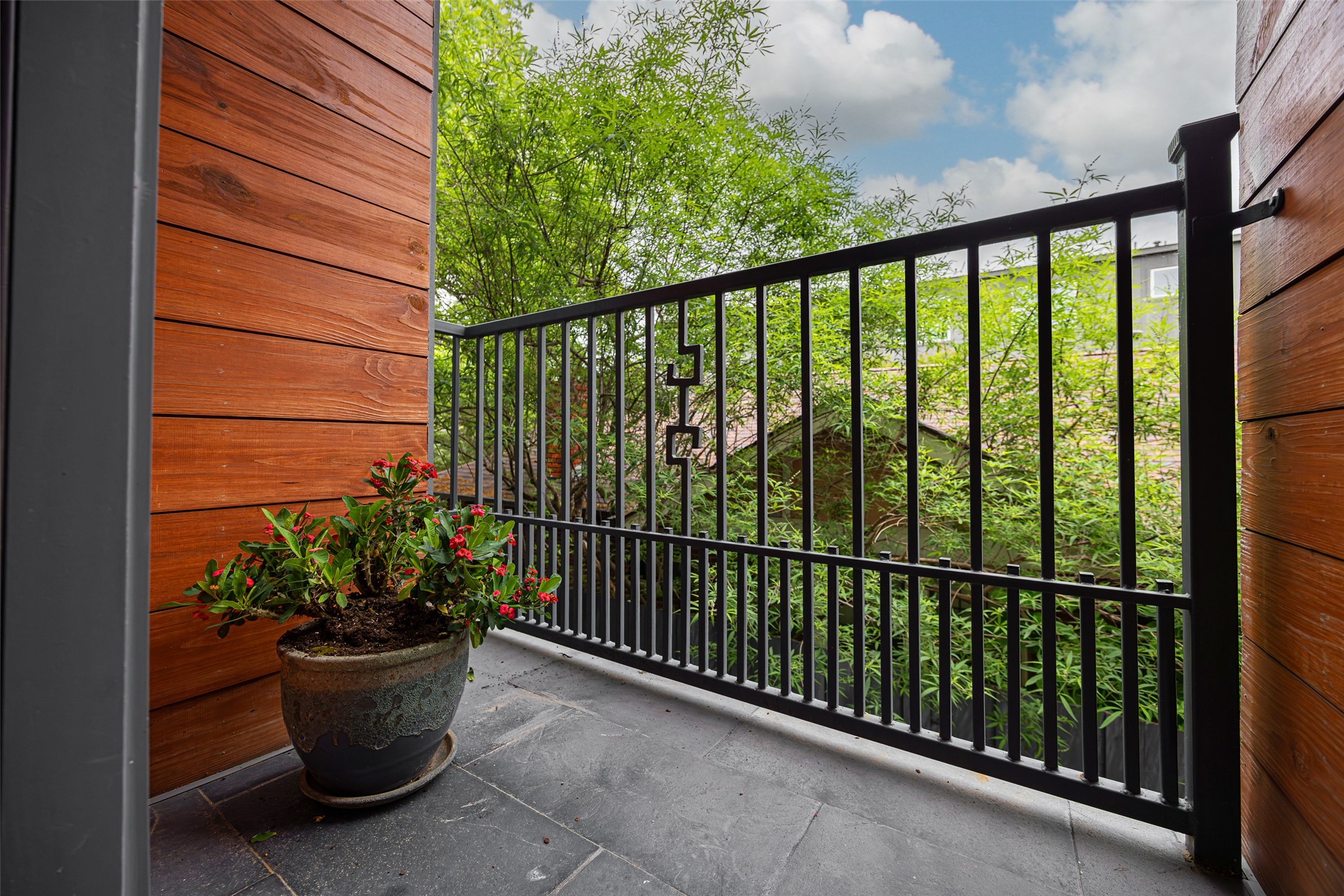 6004 Hudson Street Dallas TX 75206
