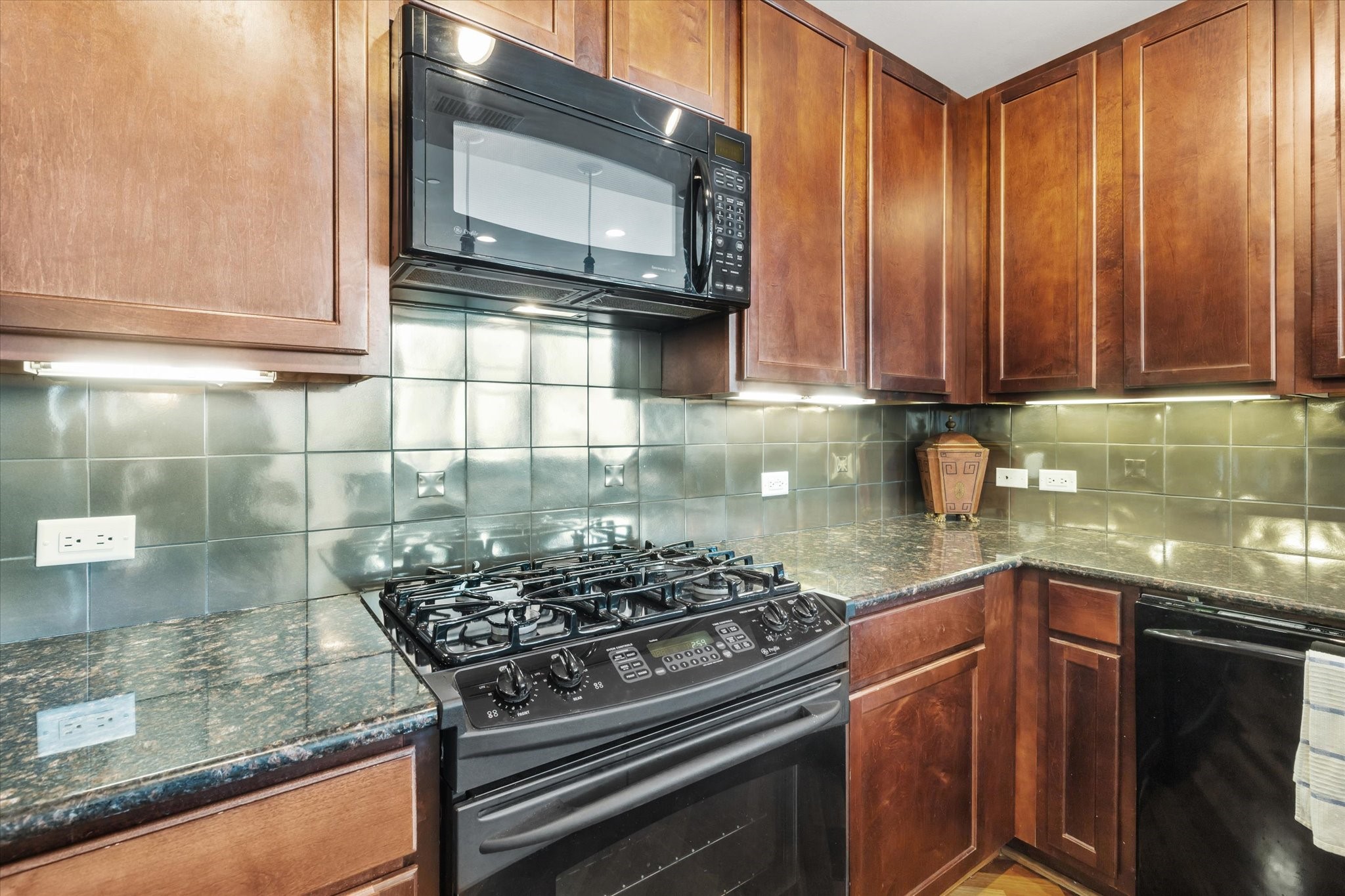 500 Throckmorton Street Fort Worth TX 76102