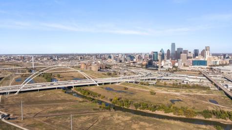 381 E Greenbriar Lane Dallas TX 75203