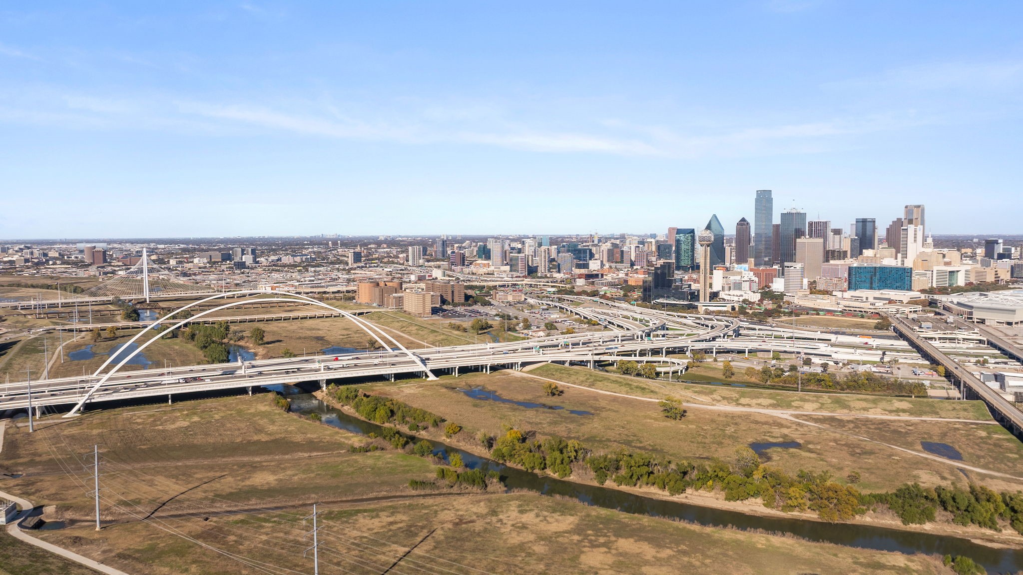 381 E Greenbriar Lane Dallas TX 75203