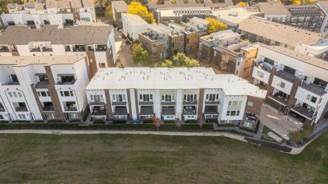 381 E Greenbriar Lane Dallas TX 75203