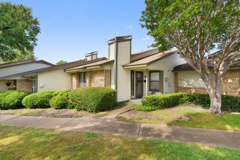 1926 Cobblestone Lane Garland TX 75042
