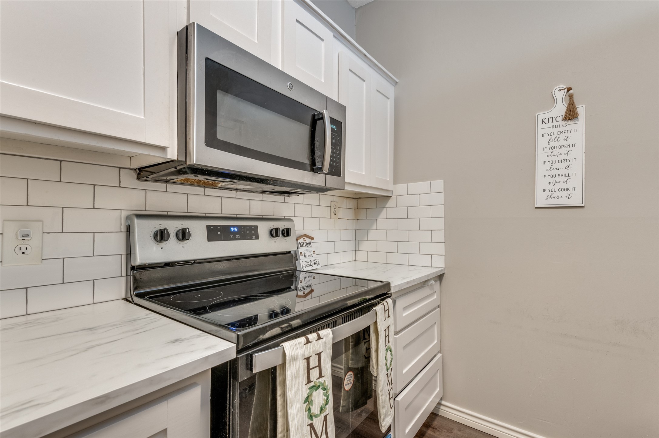 2110 Randy Snow Road Arlington TX 76011