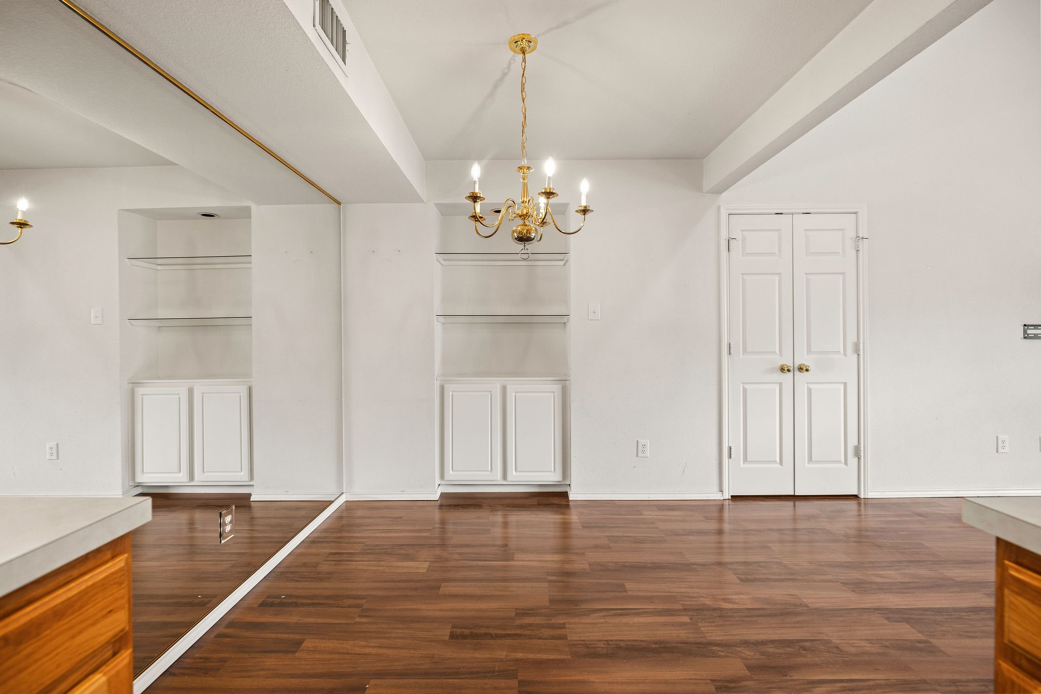 1120 Forest Creek Street Benbrook TX 76126