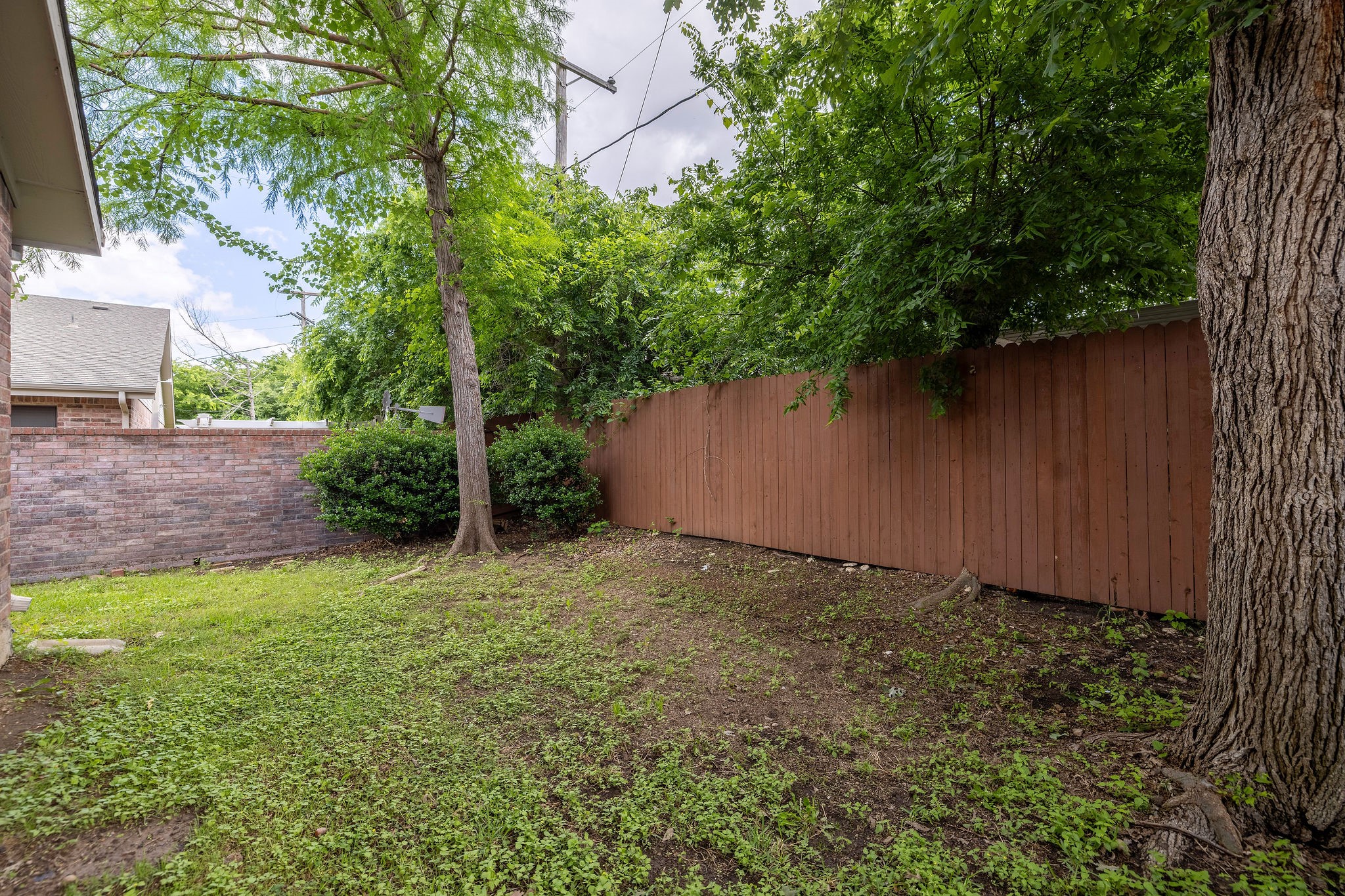 1120 Forest Creek Street Benbrook TX 76126