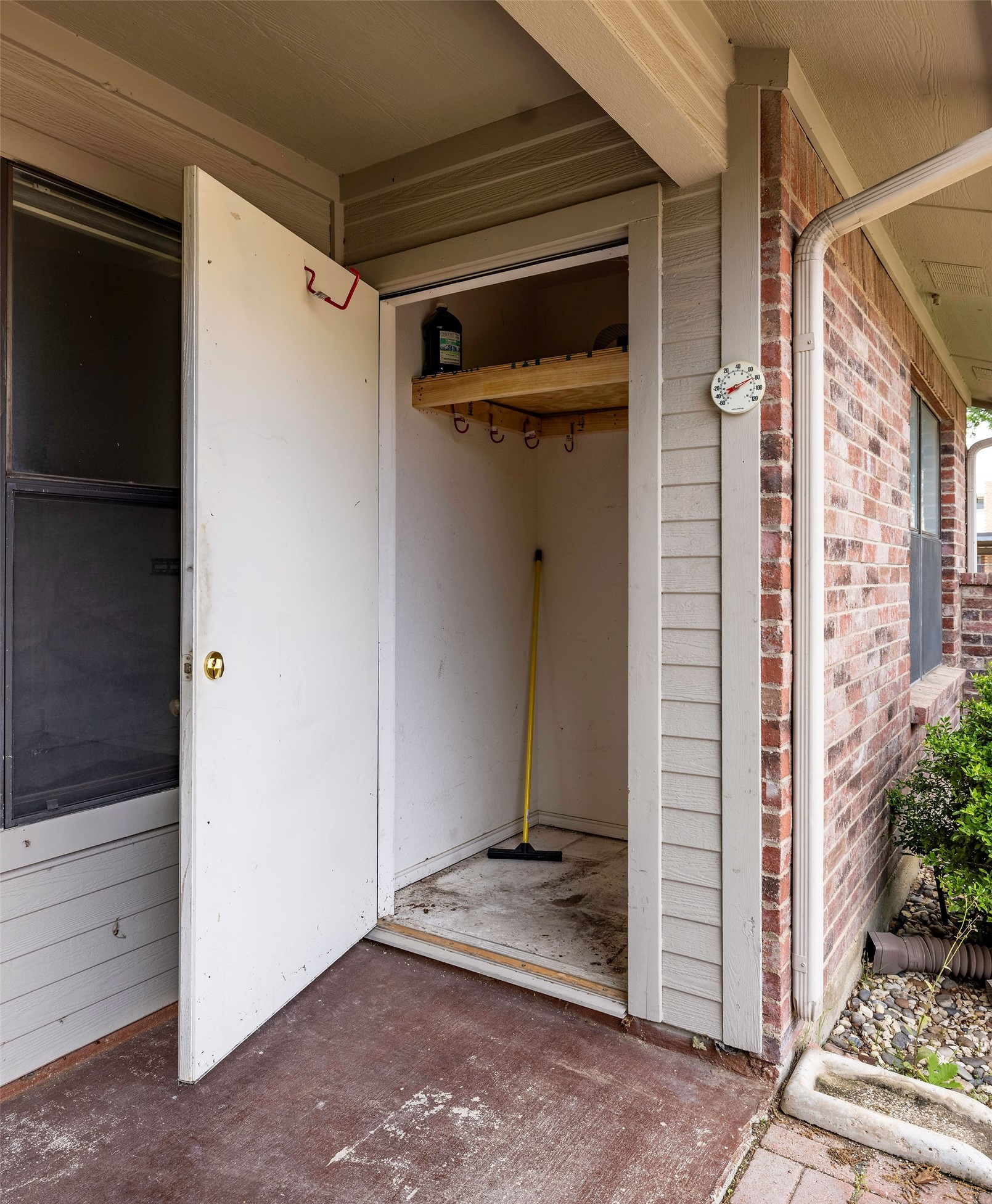 1120 Forest Creek Street Benbrook TX 76126