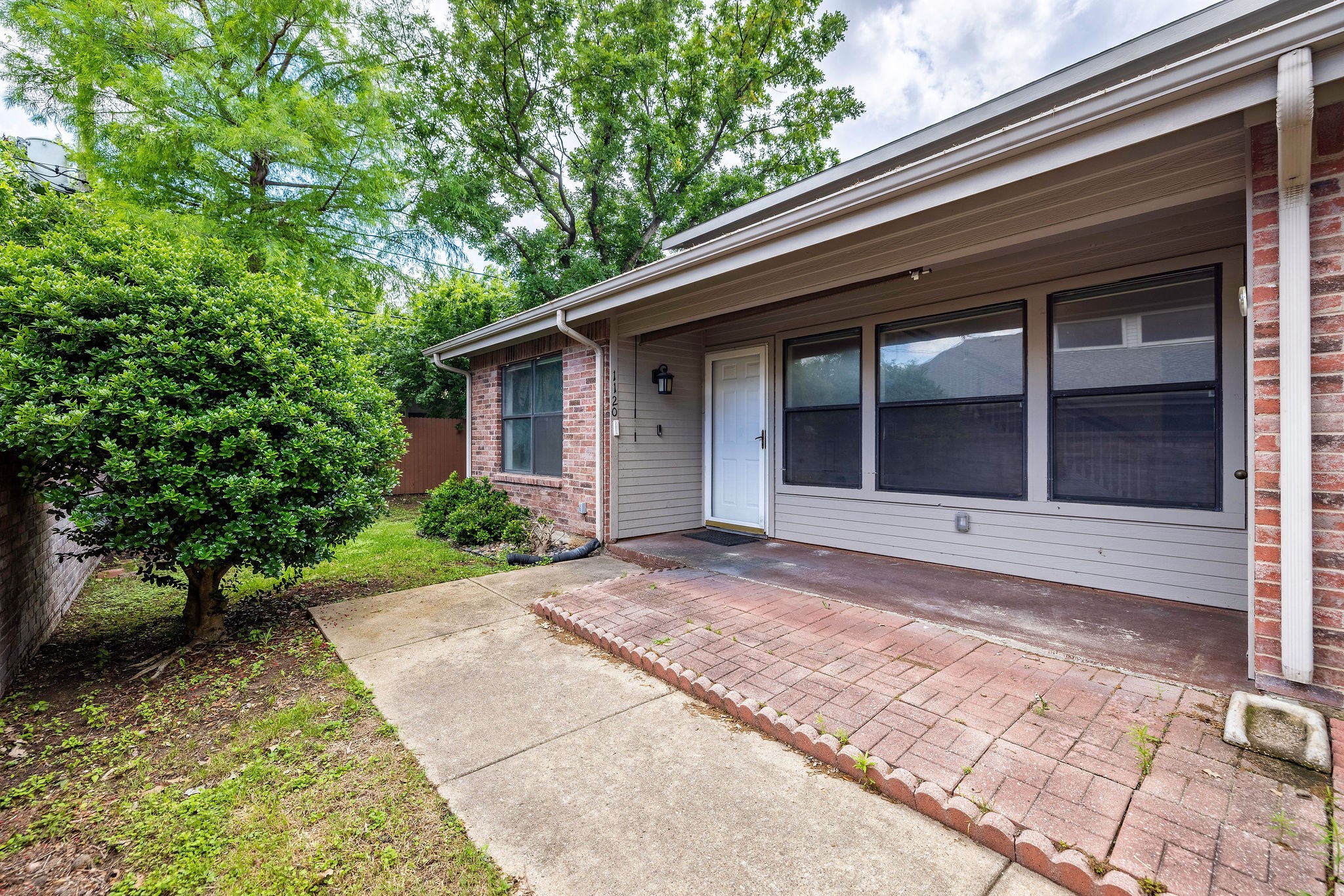 1120 Forest Creek Street Benbrook TX 76126
