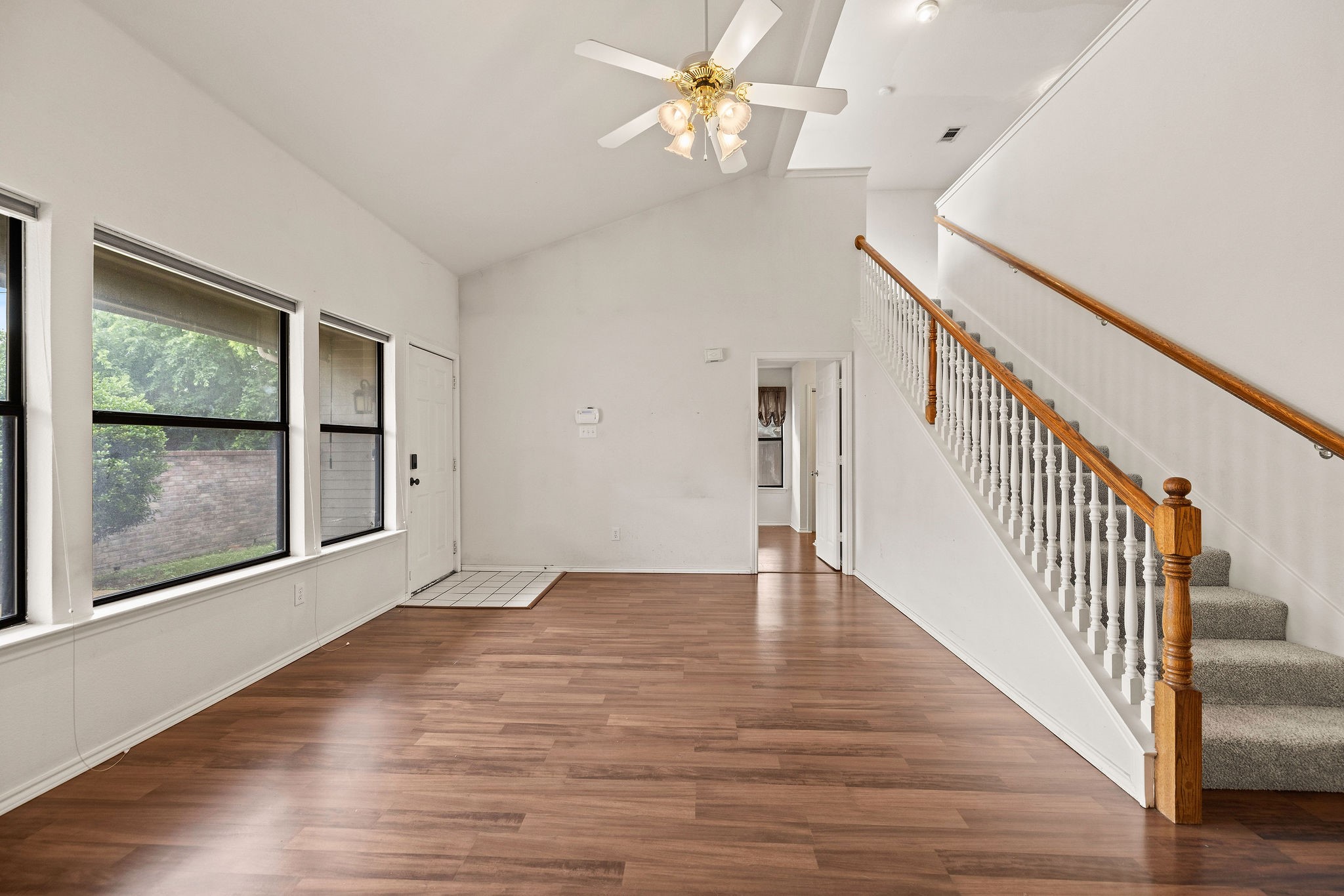 1120 Forest Creek Street Benbrook TX 76126