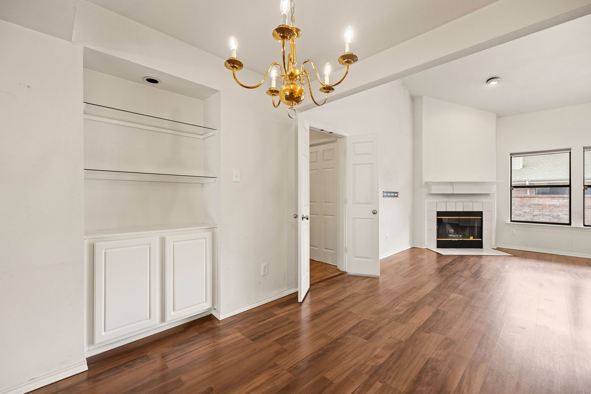 1120 Forest Creek Street Benbrook TX 76126