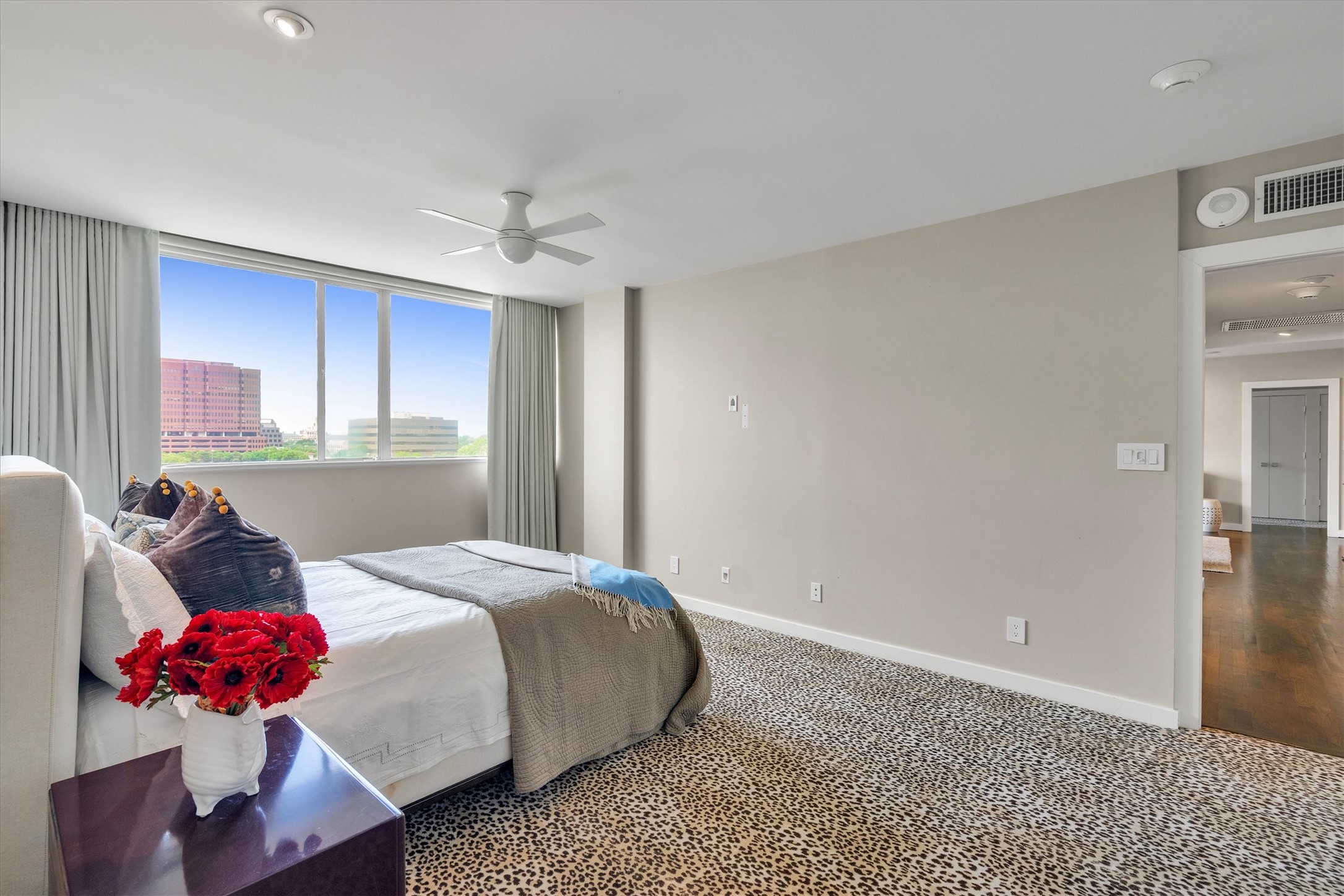 3701 Turtle Creek Boulevard Dallas TX 75219