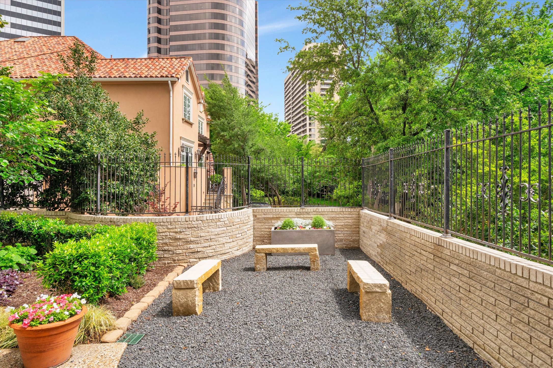 3701 Turtle Creek Boulevard Dallas TX 75219