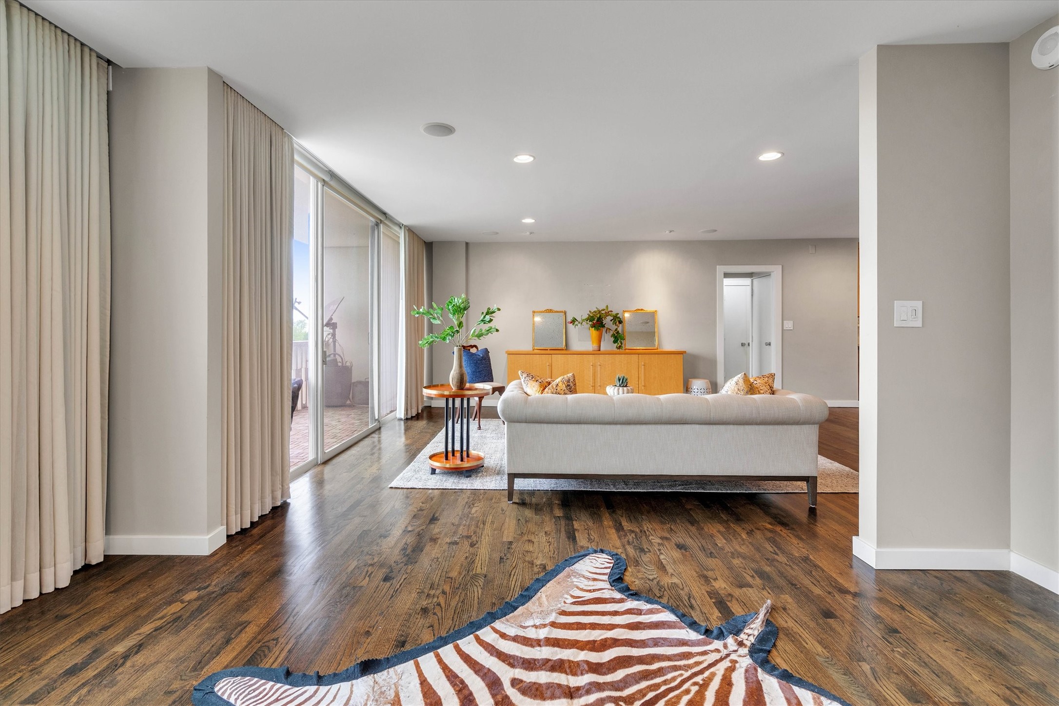3701 Turtle Creek Boulevard Dallas TX 75219