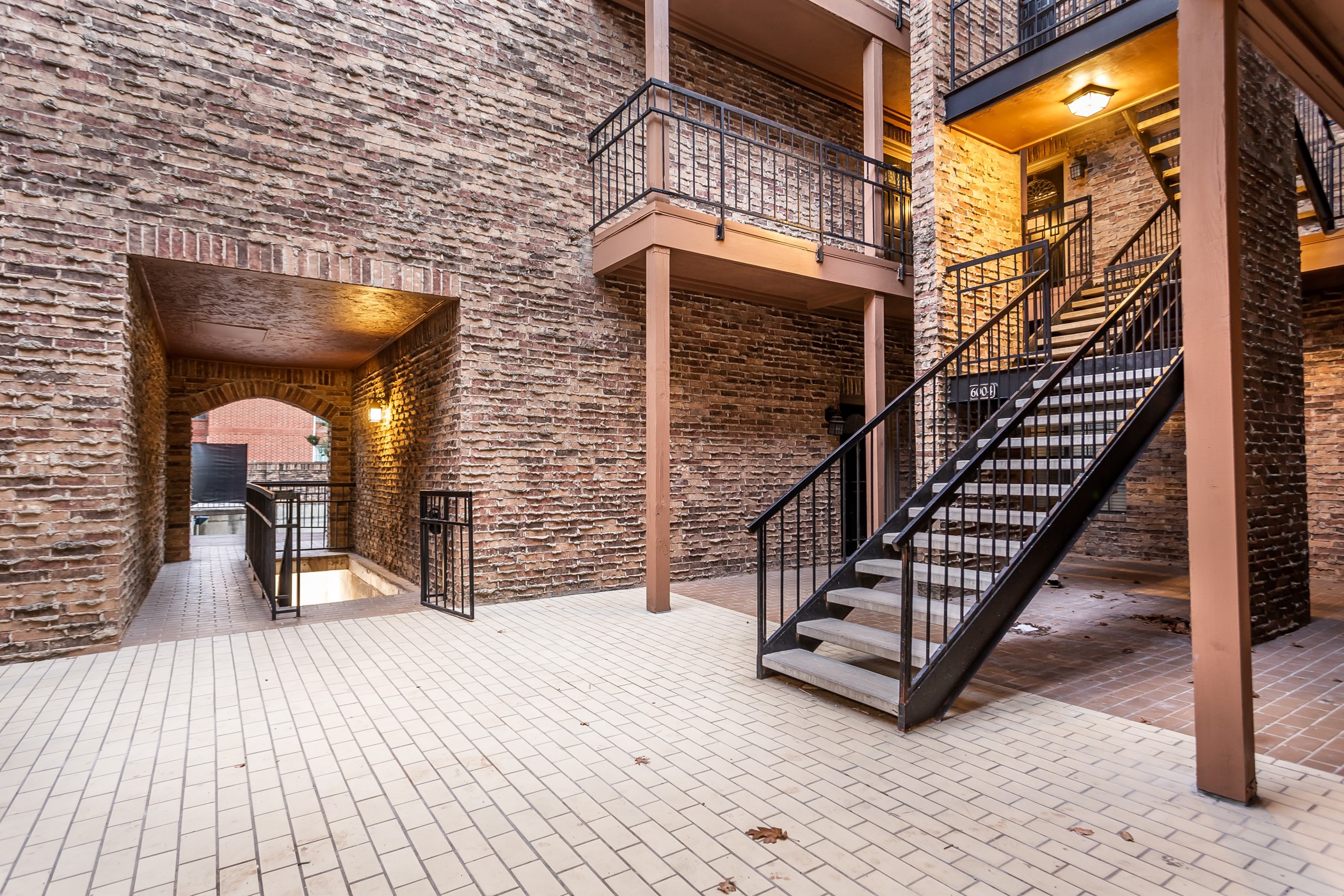 6004 Auburndale Avenue University Park TX 75205