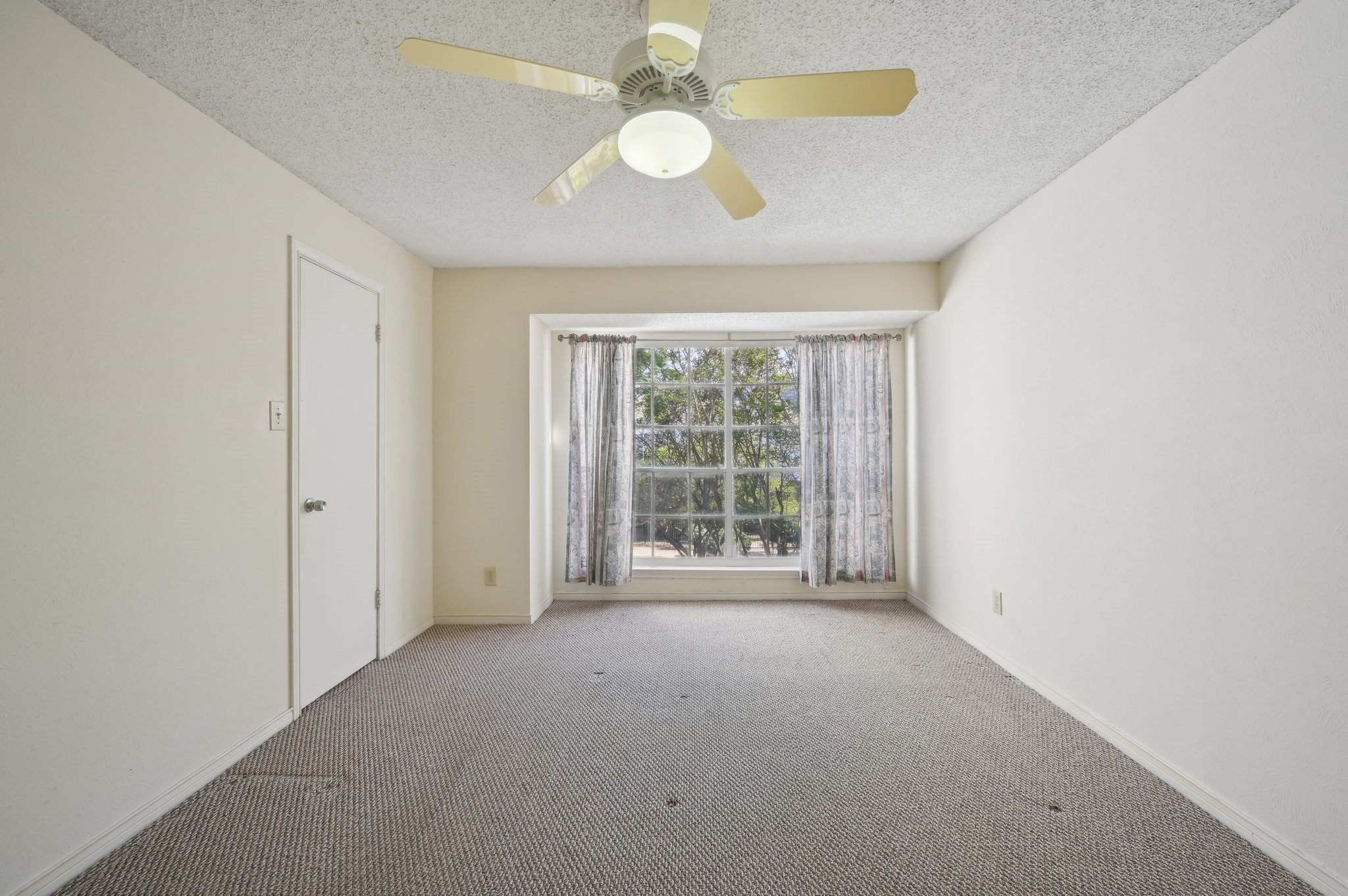 12921 Abrams Road Dallas TX 75243