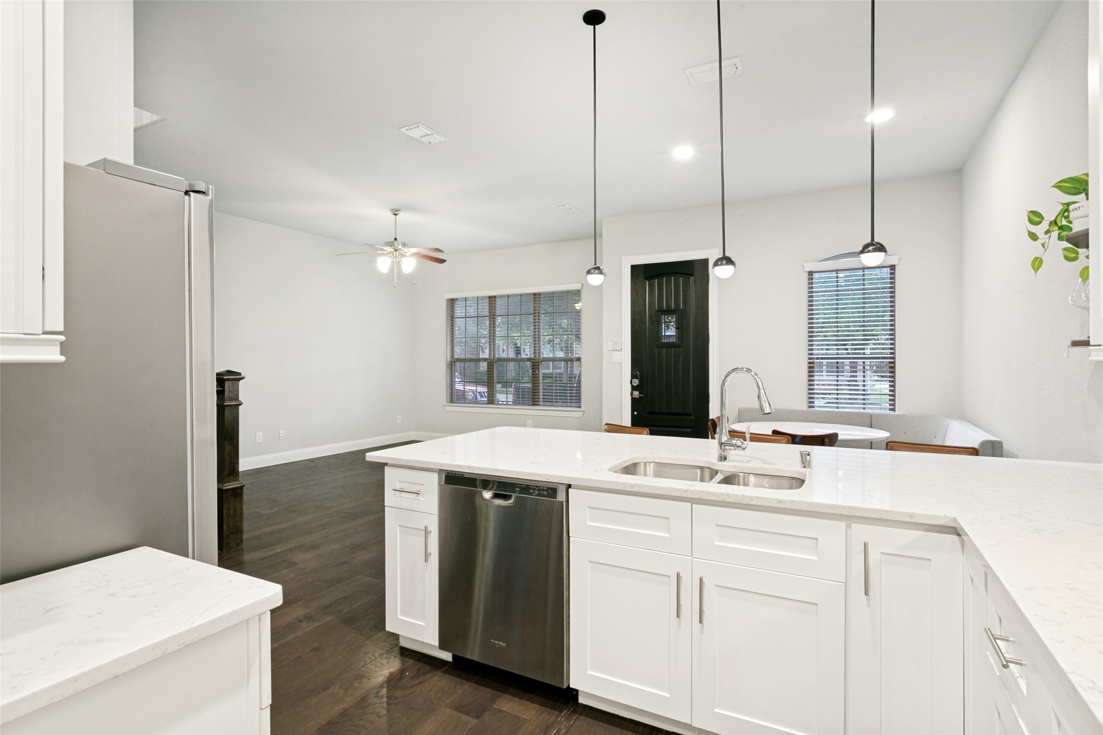 2209 Zenith Avenue Flower Mound TX 75028