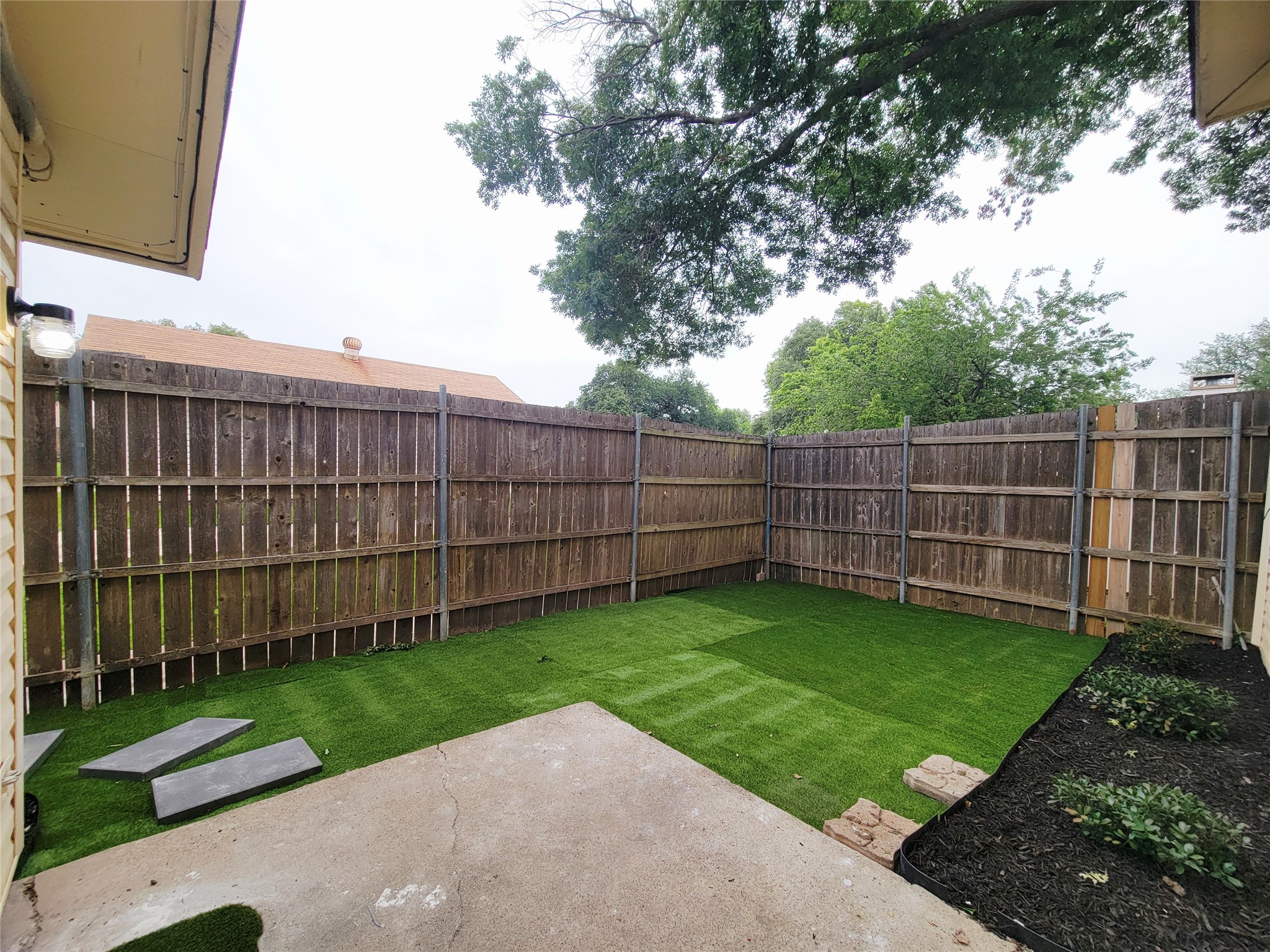 728 Arrowhead Circle Garland TX 75043