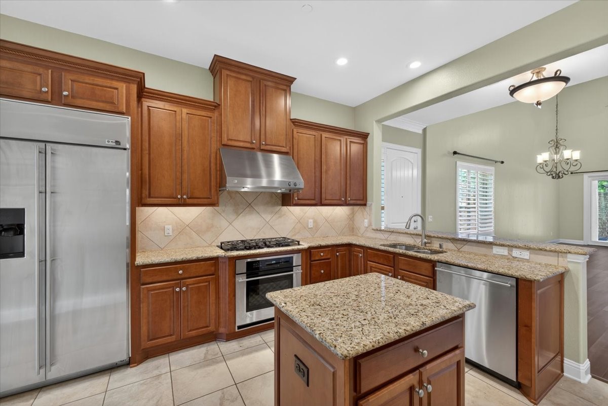 3152 Bloomfield Court Plano TX 75093