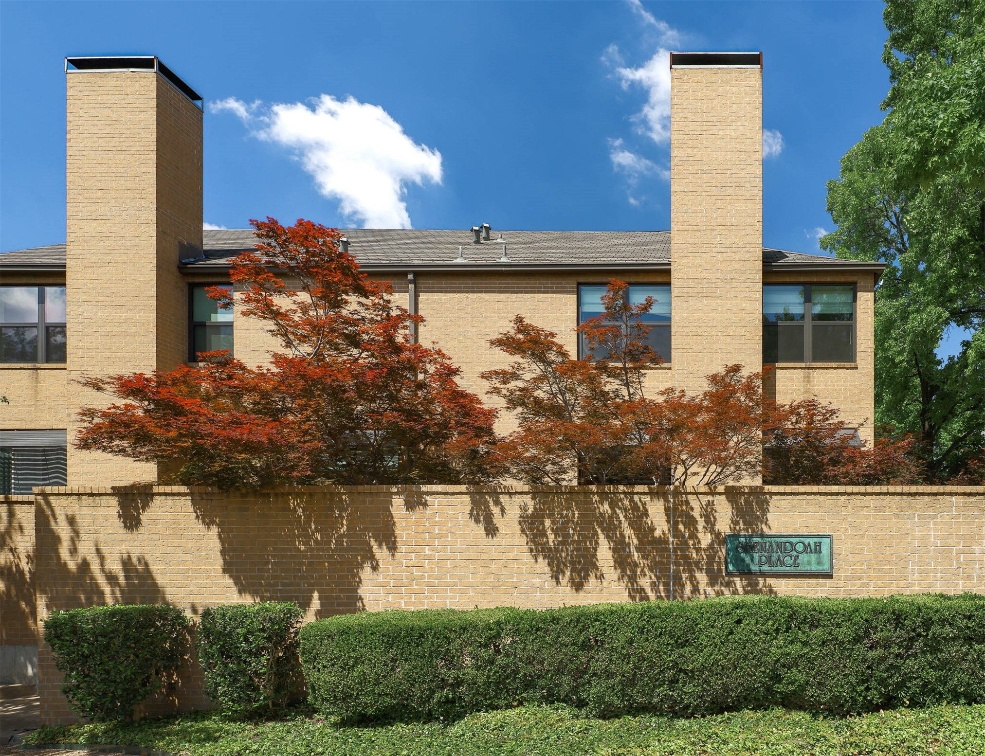 5935 Hillcrest Avenue University Park TX 75205