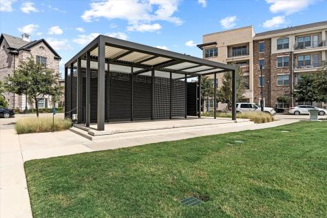 4080 Oak Circle Addison TX 75001