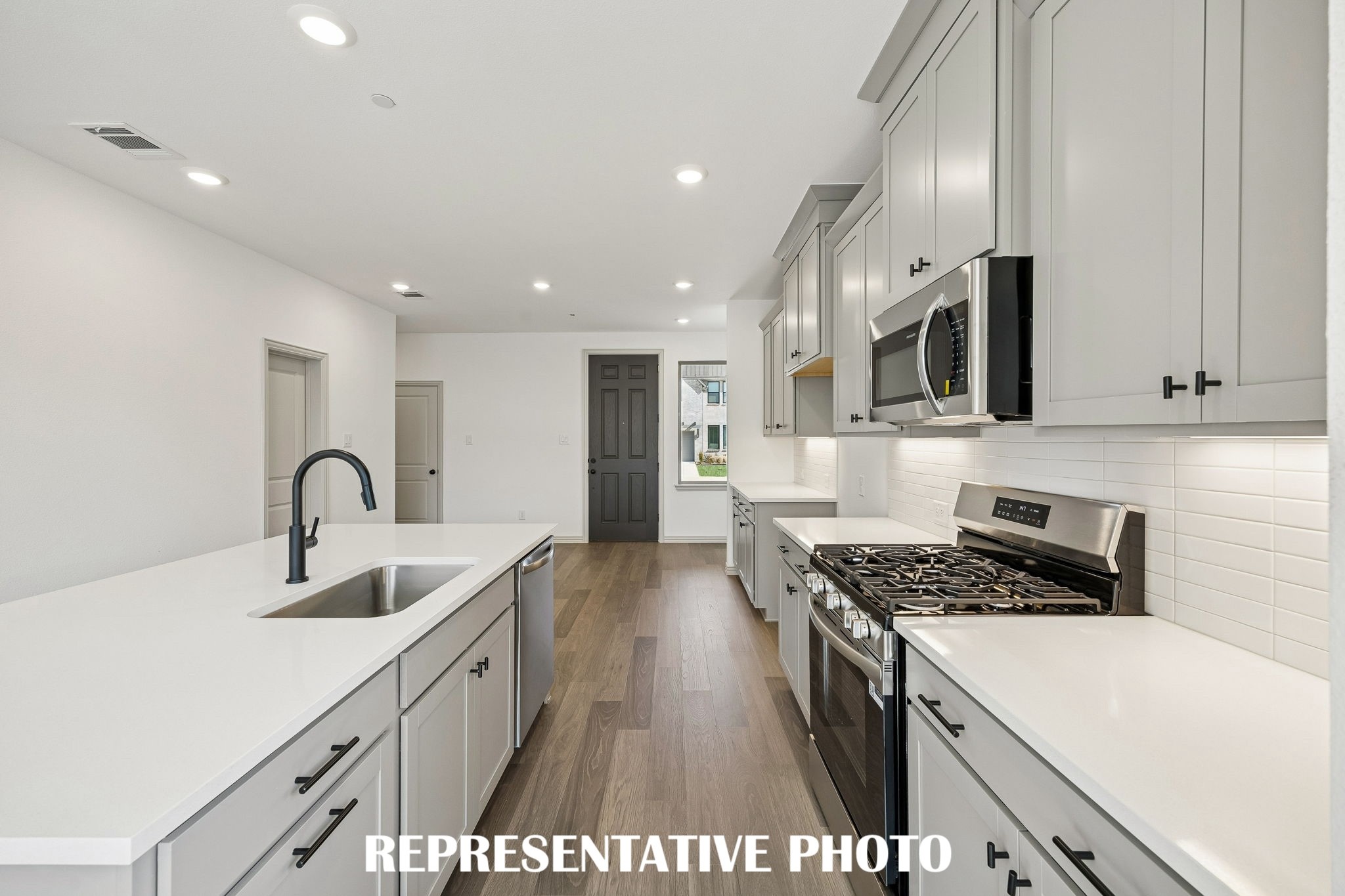 3565 Pierce Lane Grand Prairie TX 75052