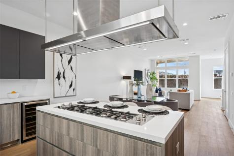 3064 Chimes Street Dallas TX 75219