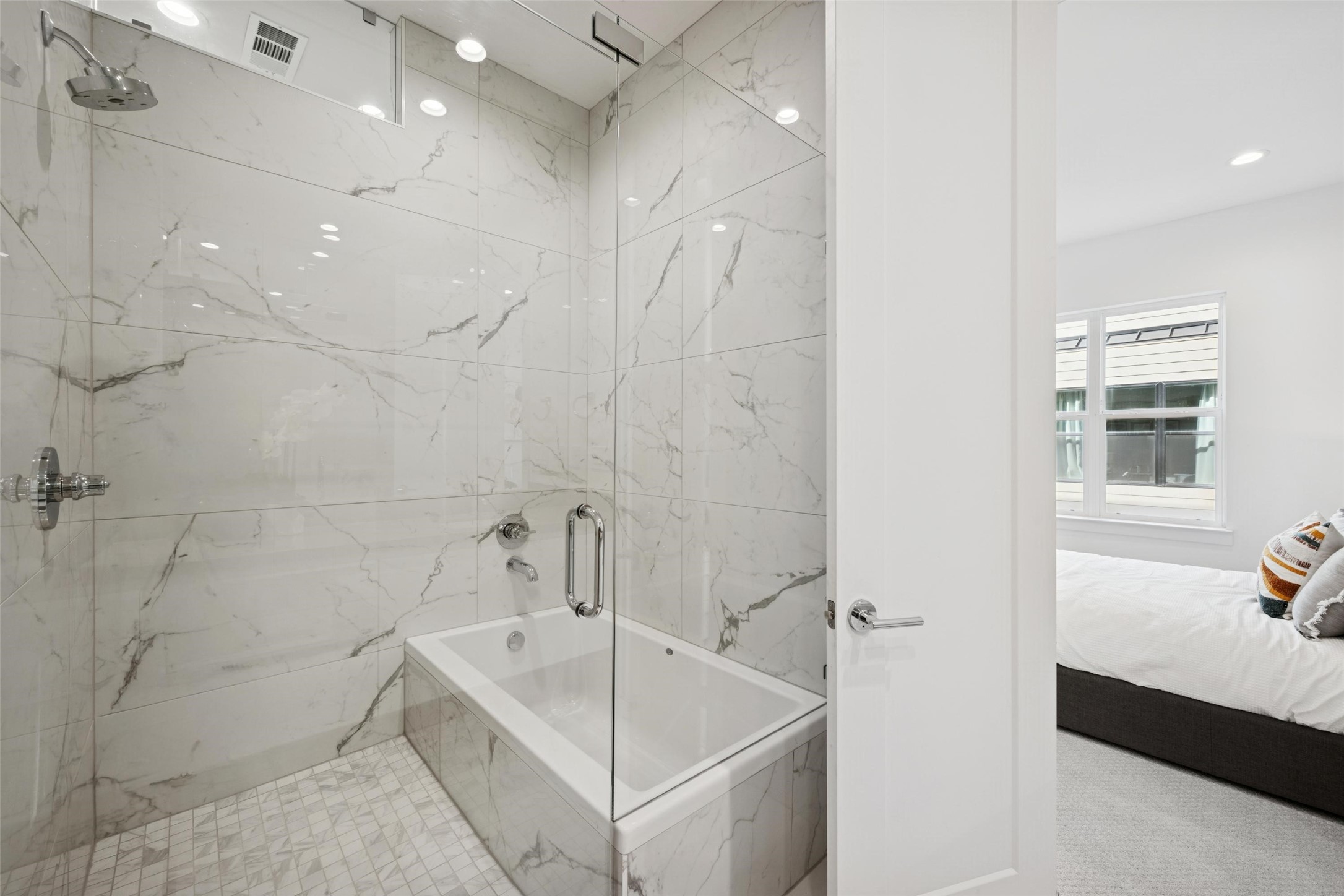 3064 Chimes Street Dallas TX 75219