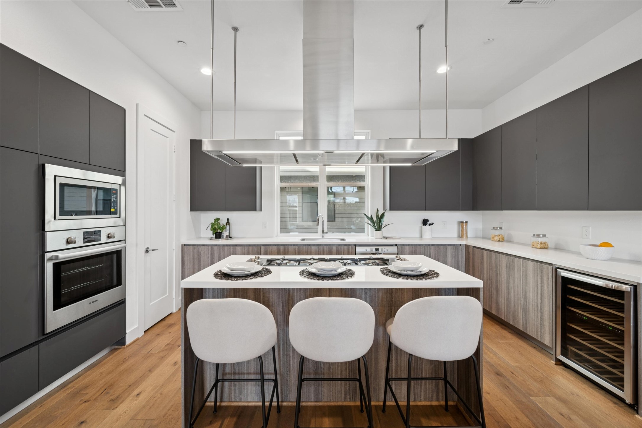 3064 Chimes Street Dallas TX 75219
