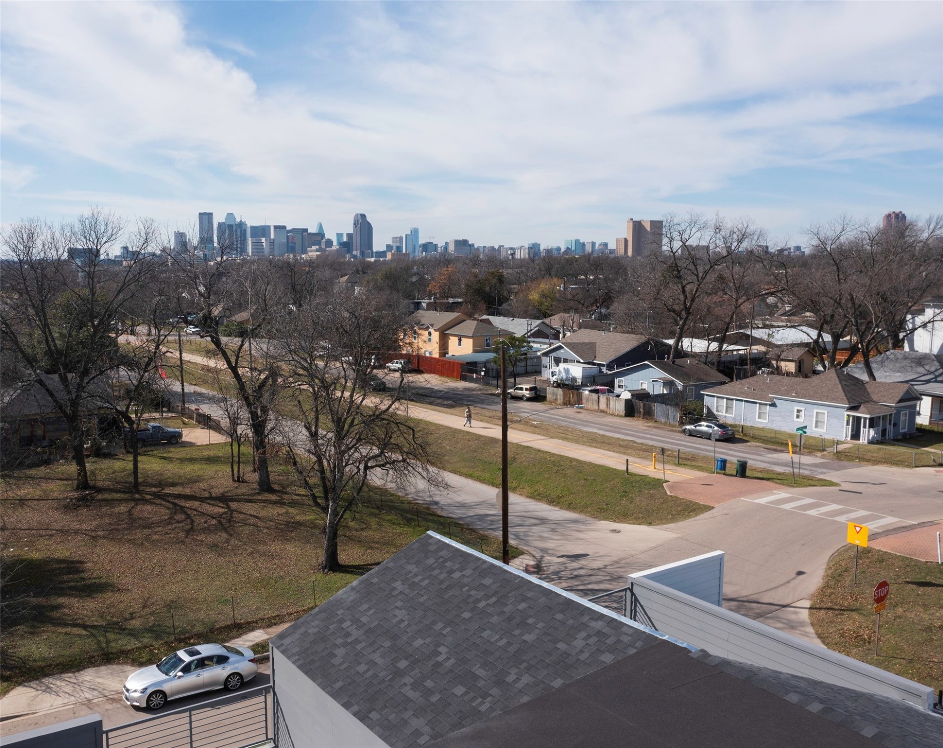 402 S Henderson Avenue Dallas TX 75223