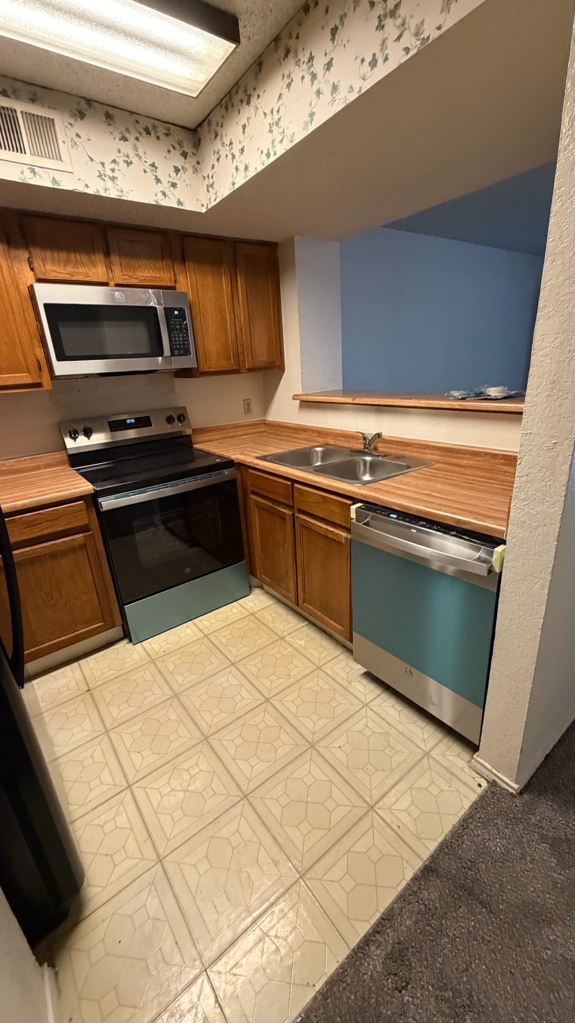 2300 Balsam Drive Arlington TX 76006